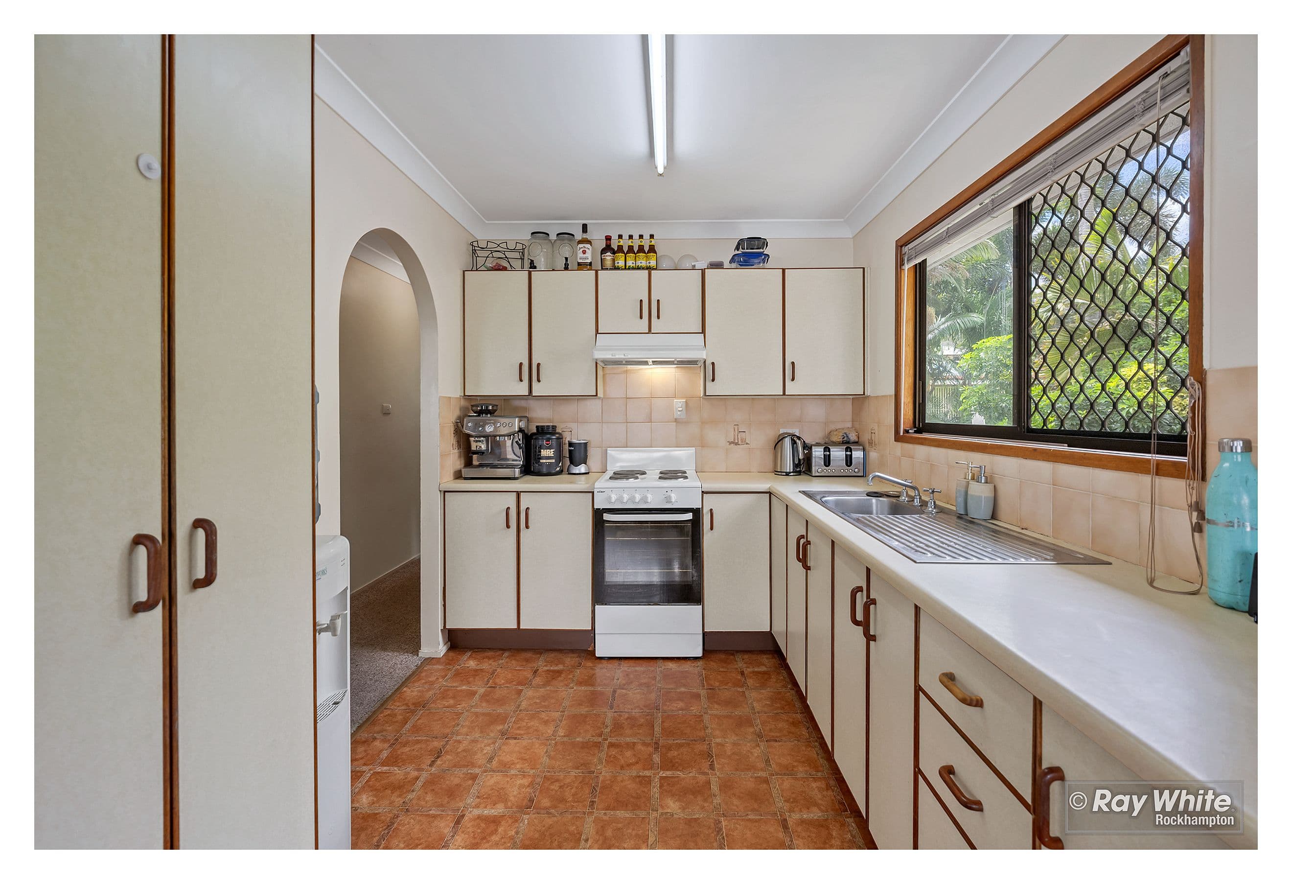 312 Shields Avenue, Frenchville QLD 4701, Frenchville - Thumbnail 2