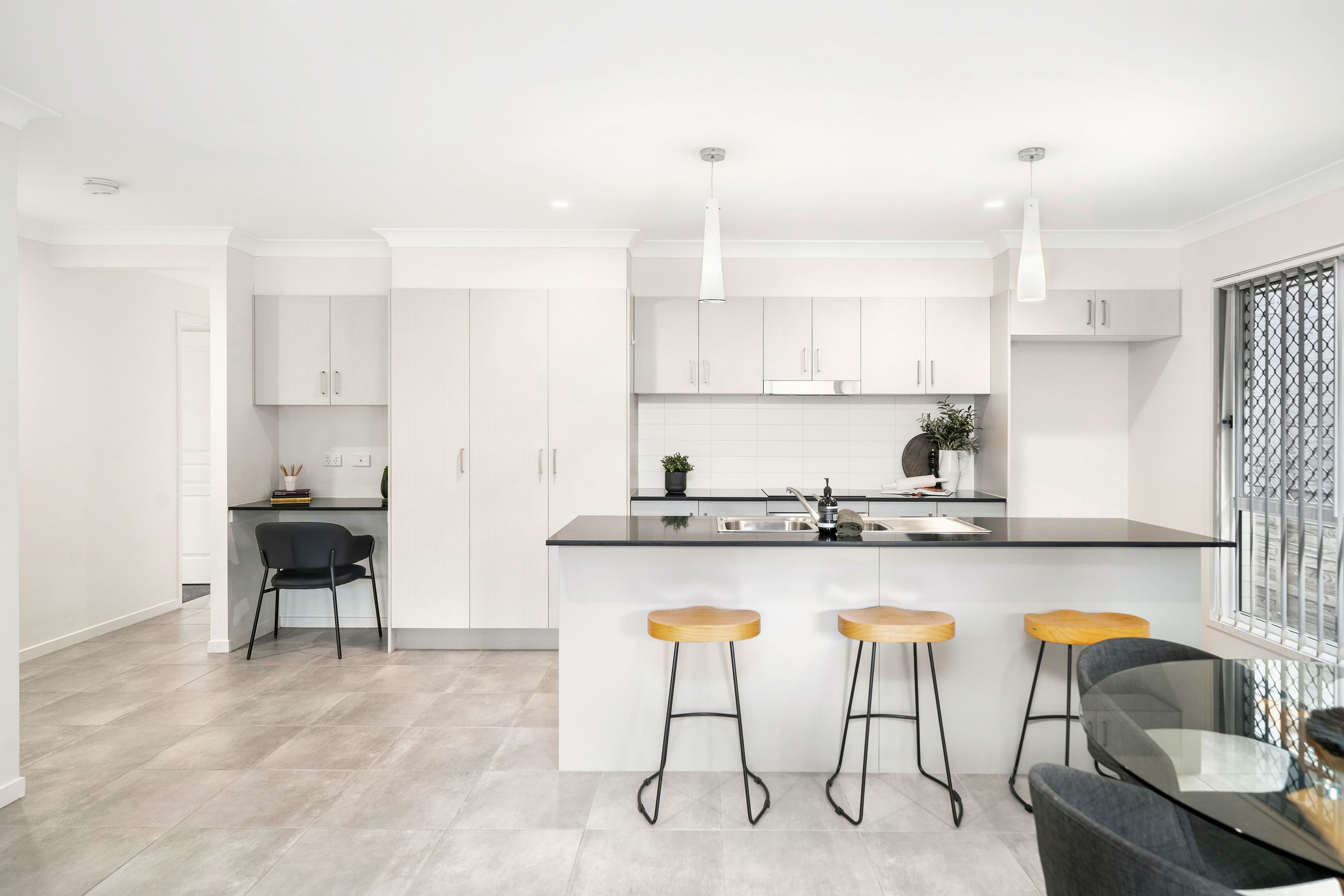2 Bindarri Court, Mango Hill QLD 4509, Mango Hill - Thumbnail 2