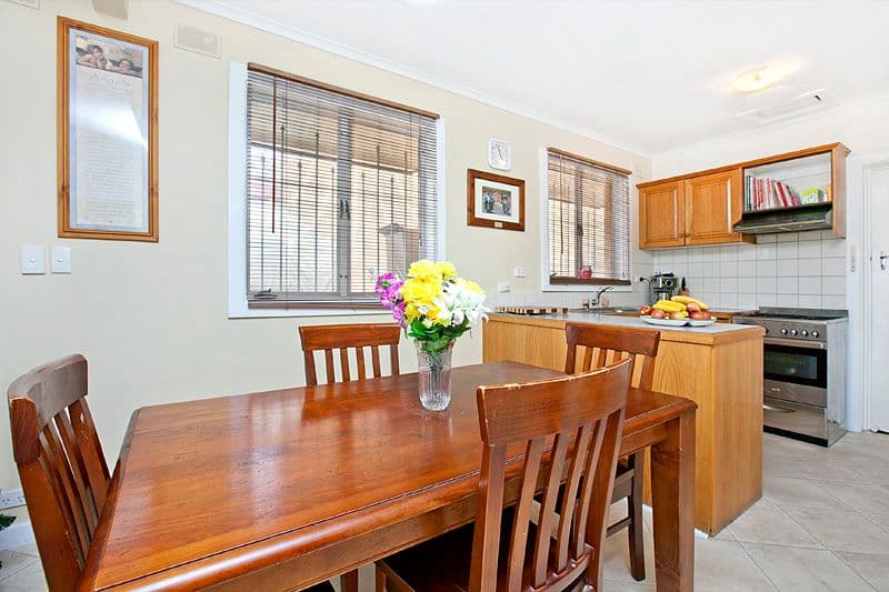 53 Rita Avenue, ROSTREVOR SA 5073, Rostrevor - Thumbnail 3