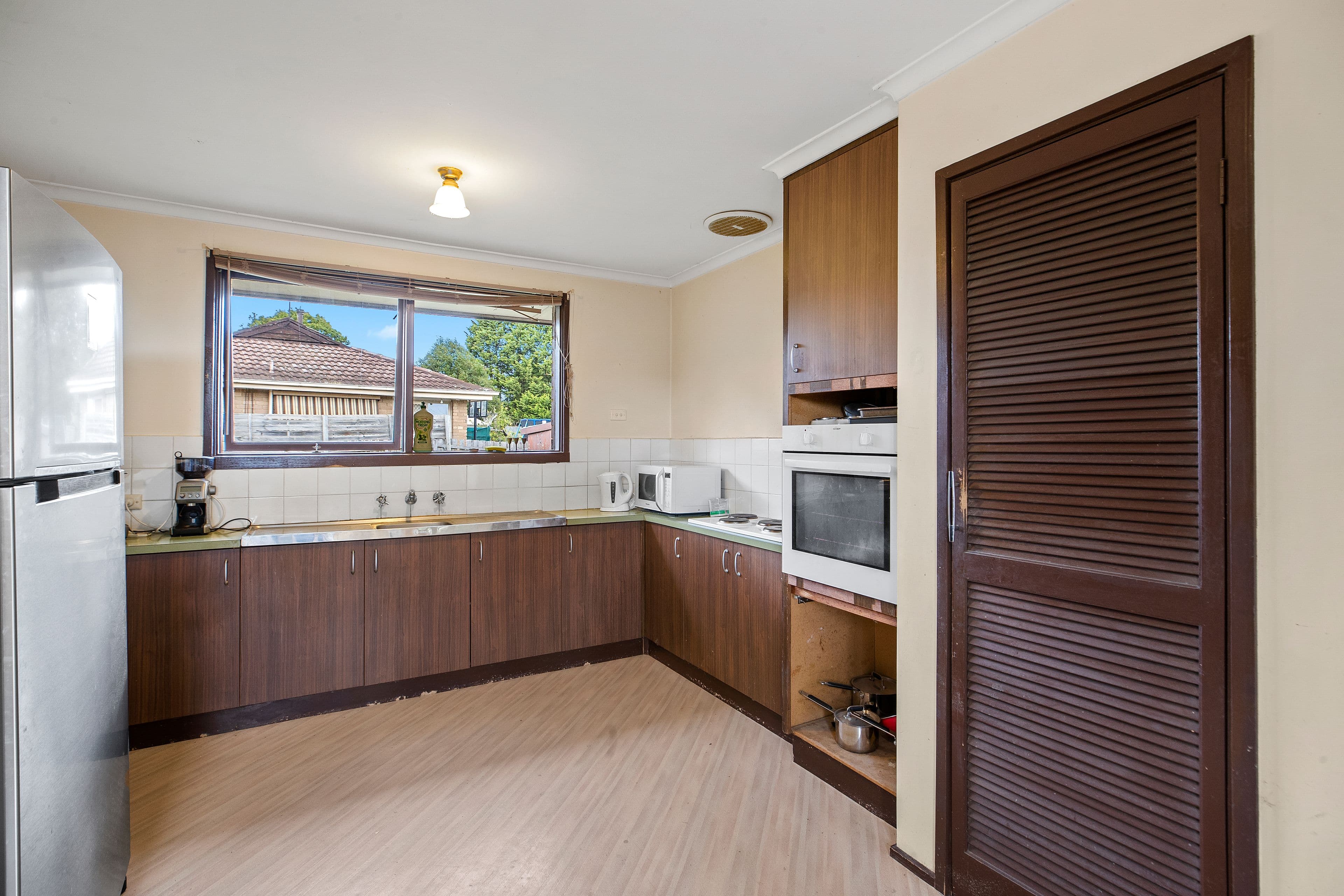 48 Farnham Road, Bayswater VIC 3153, Bayswater - Thumbnail 6