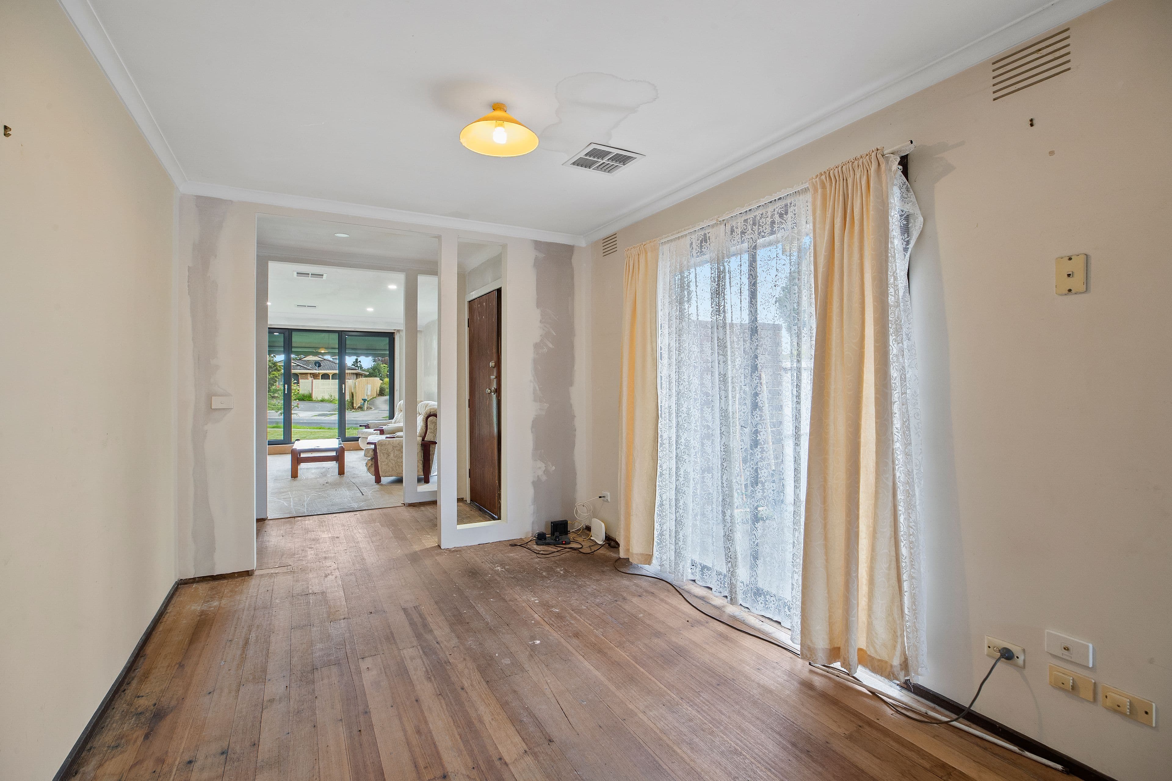 48 Farnham Road, Bayswater VIC 3153, Bayswater - Thumbnail 7