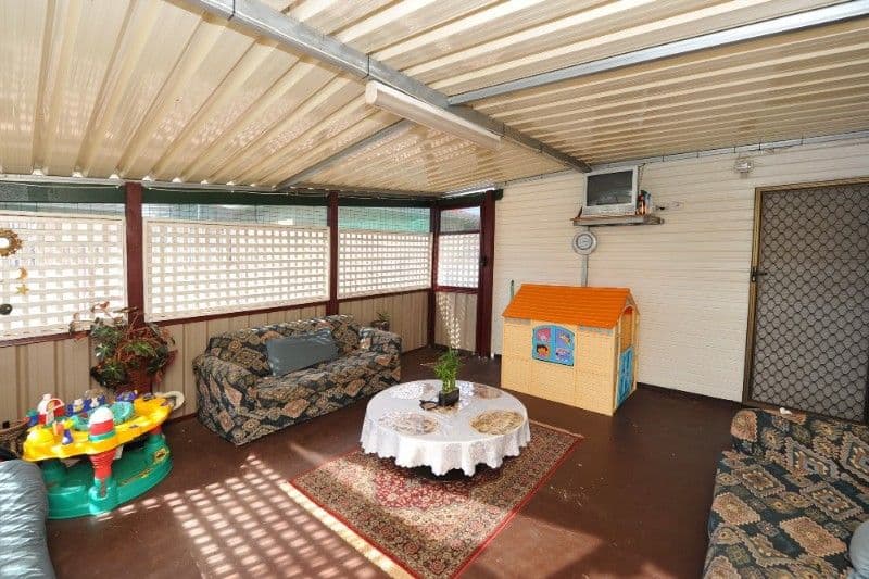 23 Devine Street, HARRISTOWN QLD 4350, Harristown - Thumbnail 8