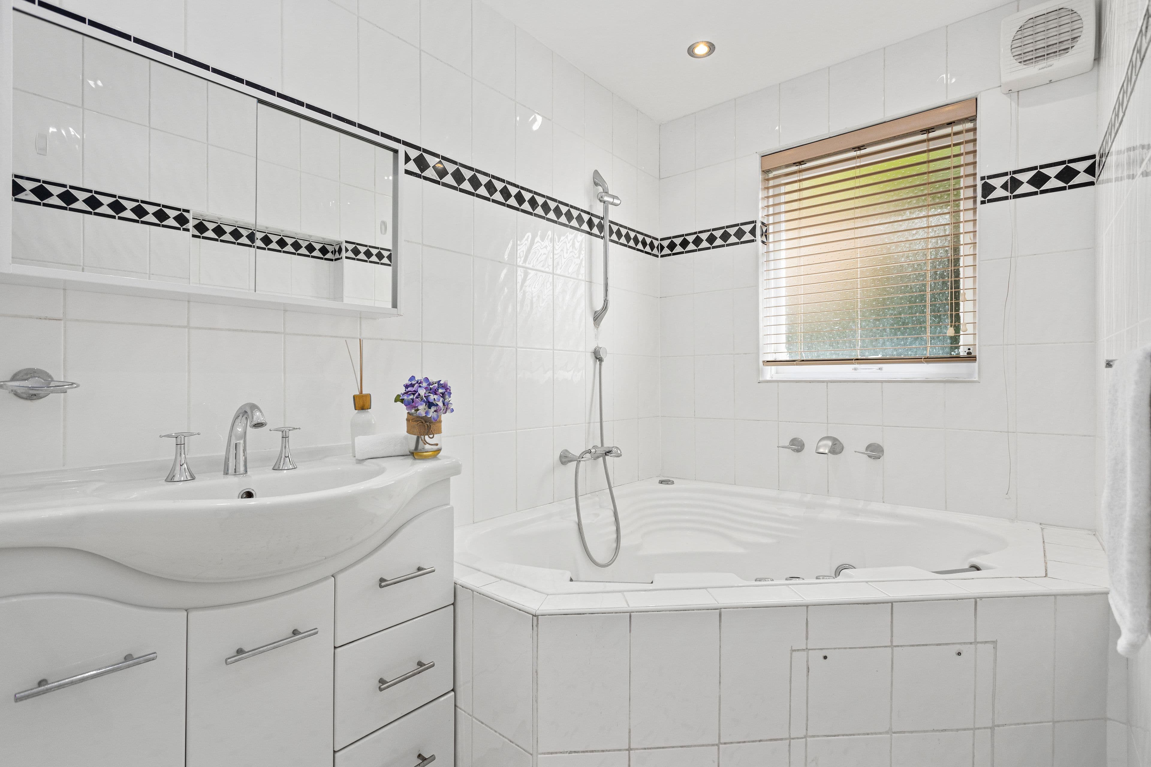 37-39 Queens Road, BRIGHTON-LE-SANDS NSW 2216, Brighton-Le-Sands - Thumbnail 7