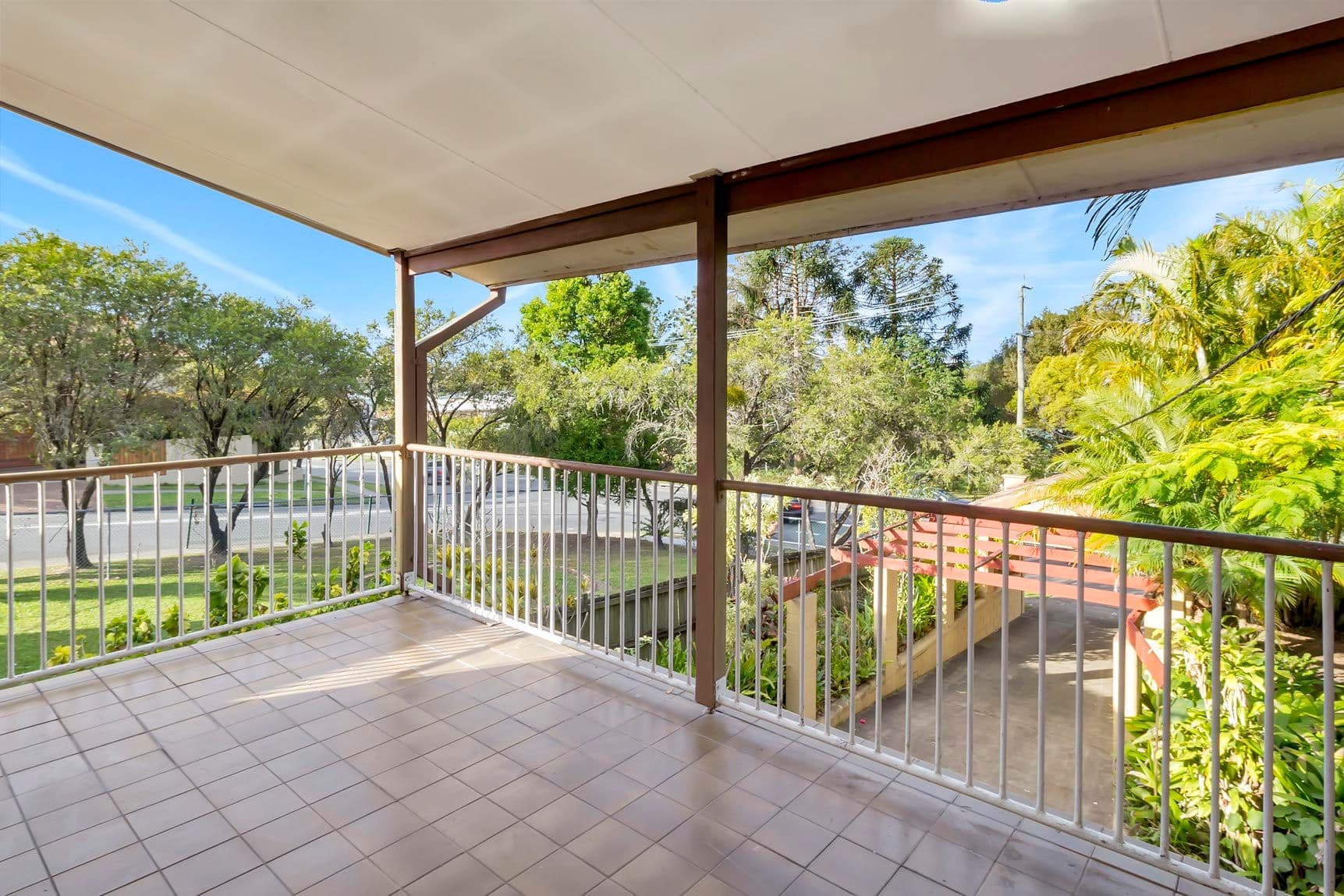 23 Government Road, Labrador QLD 4215, Labrador - Thumbnail 2