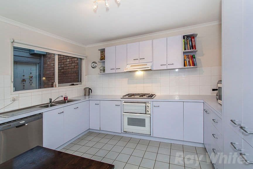3 Barilla Road, Moorabbin VIC 3189, Moorabbin - Thumbnail 3