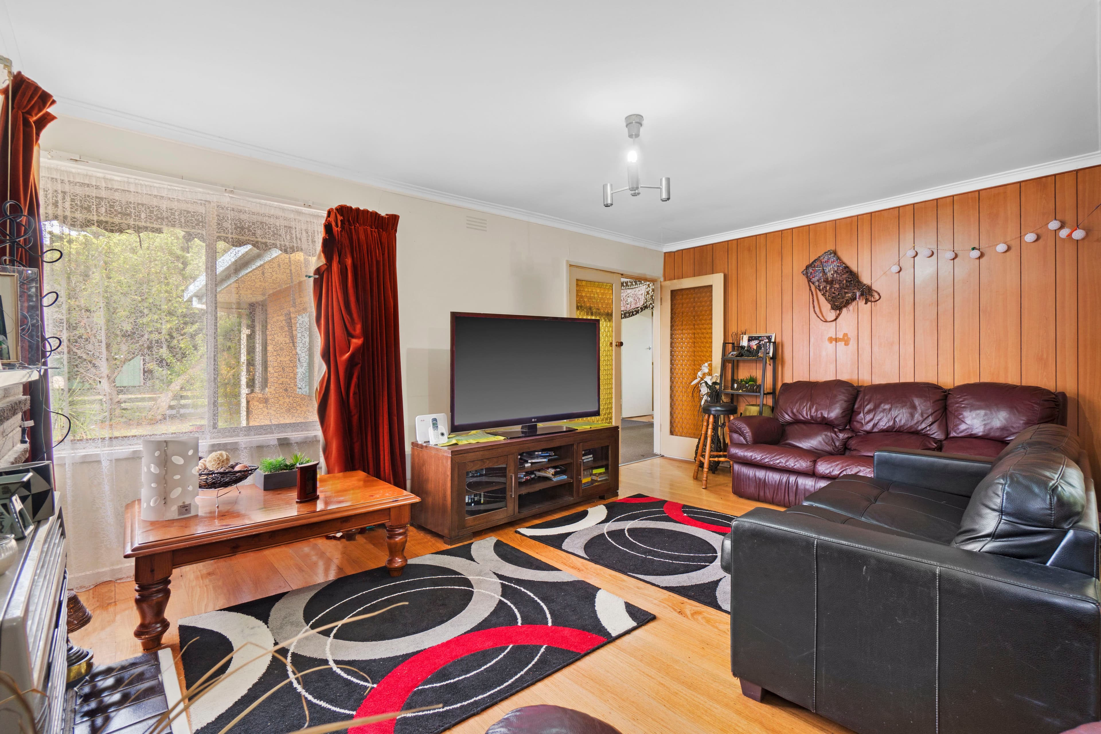 19 Kingsford Avenue, Melton South VIC 3338, Melton South - Thumbnail 4