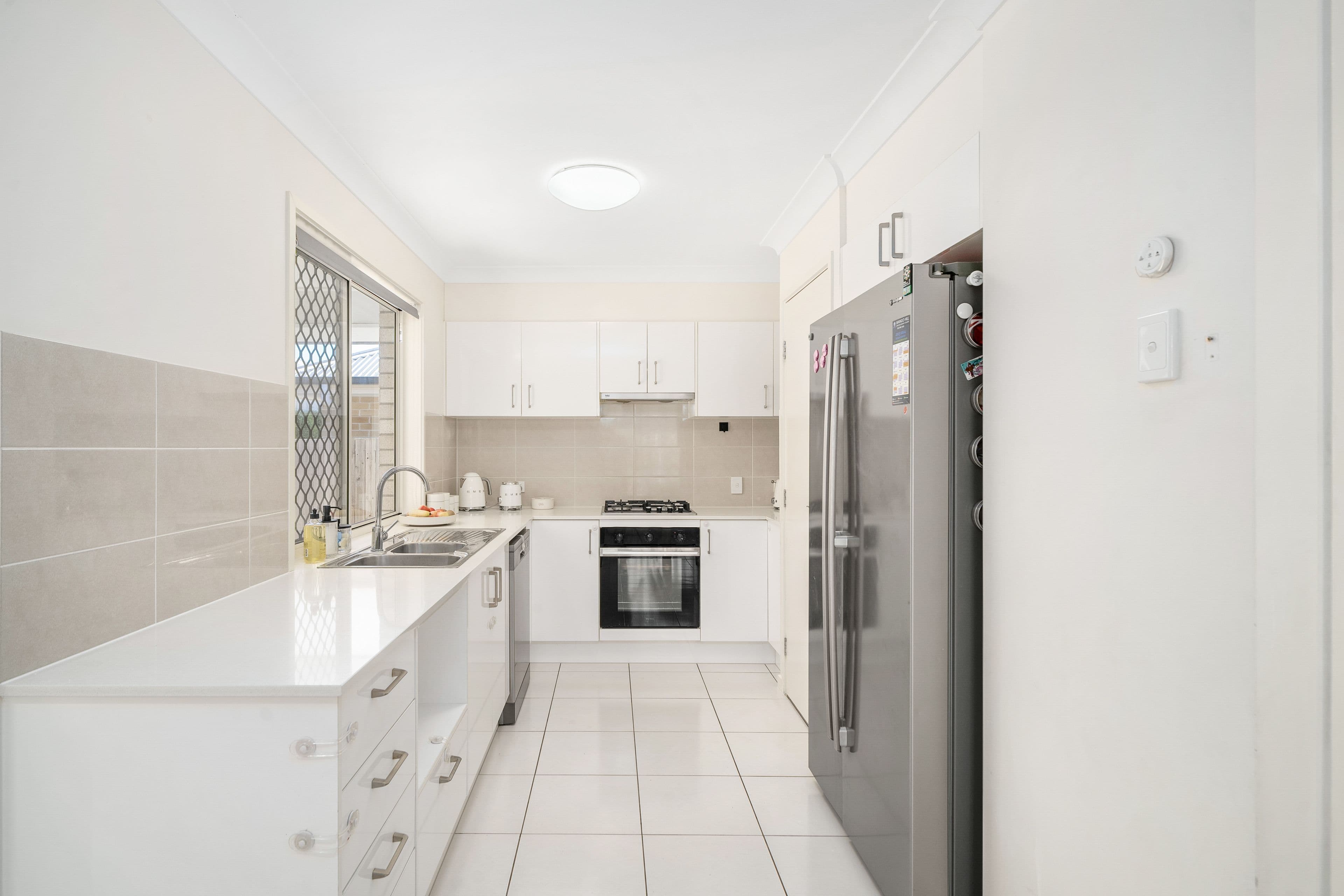 9 Stokes Street, North Lakes QLD 4509, North Lakes - Thumbnail 3