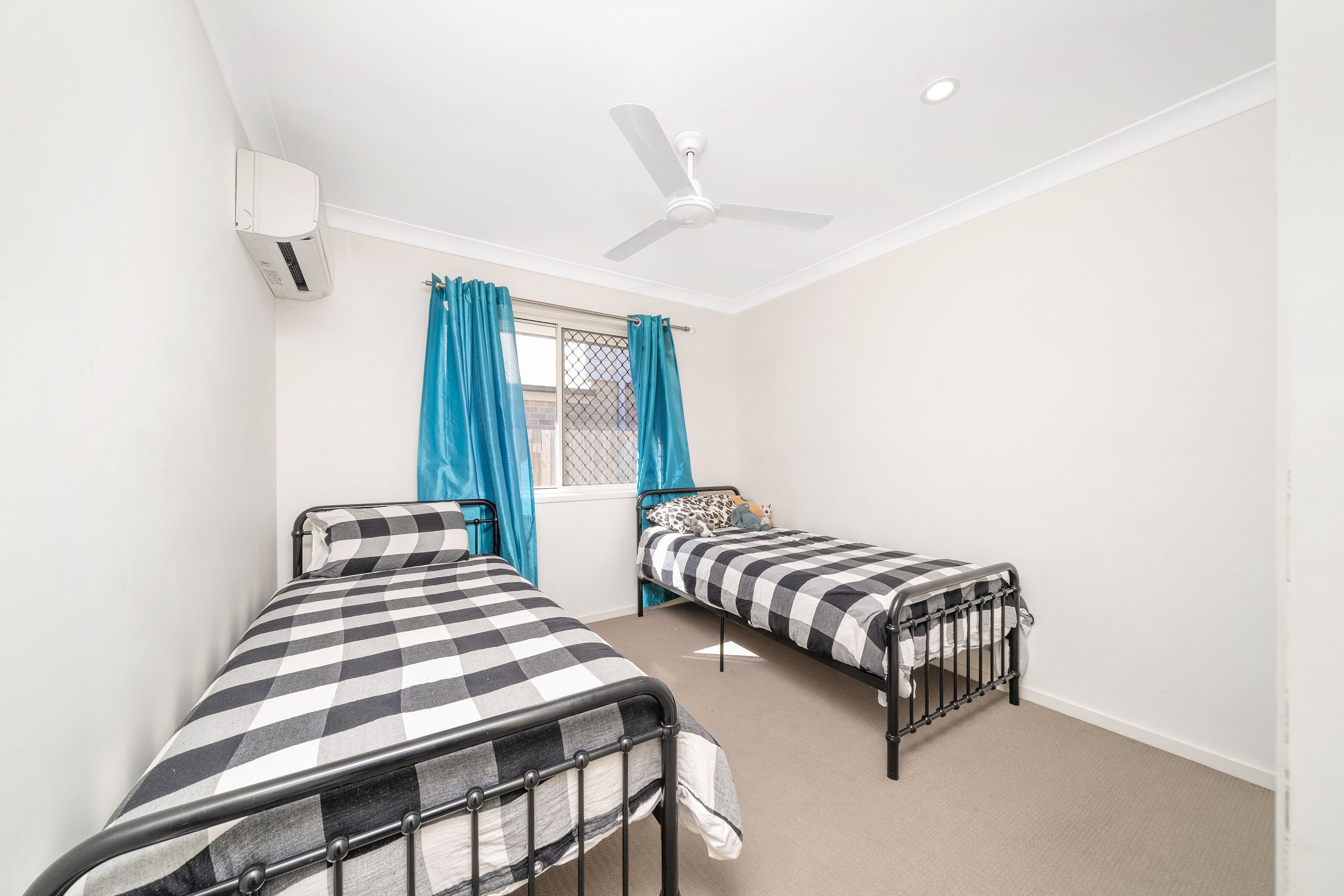 9 Stokes Street, North Lakes QLD 4509, North Lakes - Thumbnail 7