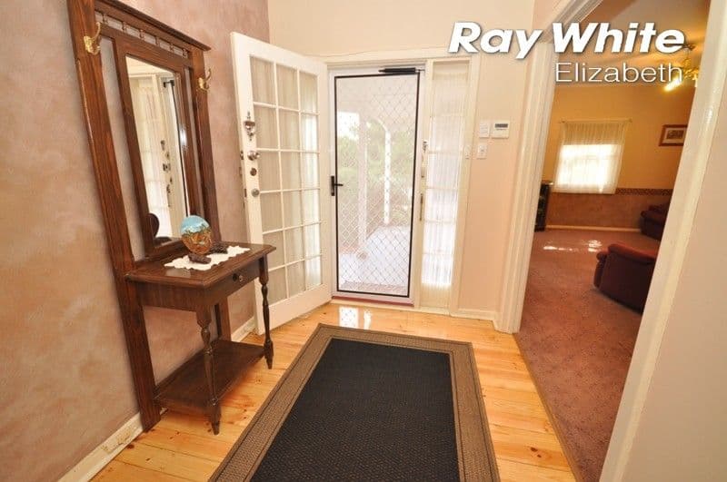 8 Perrott Street, Elizabeth Park SA 5113, Elizabeth Park - Thumbnail 4