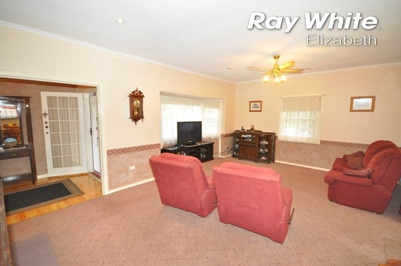 8 Perrott Street, Elizabeth Park SA 5113, Elizabeth Park - Thumbnail 5