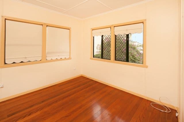 164 Jefferson Lane, PALM BEACH QLD 4221, Palm Beach - Thumbnail 7