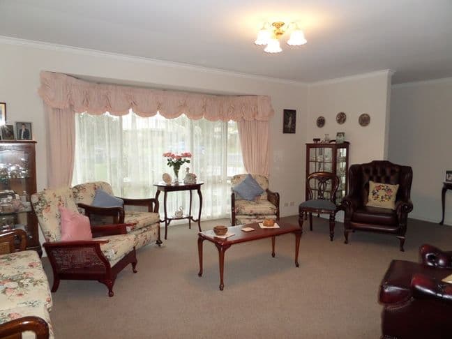 2 Thomas Court, HAMILTON VIC 3300, Hamilton - Thumbnail 3