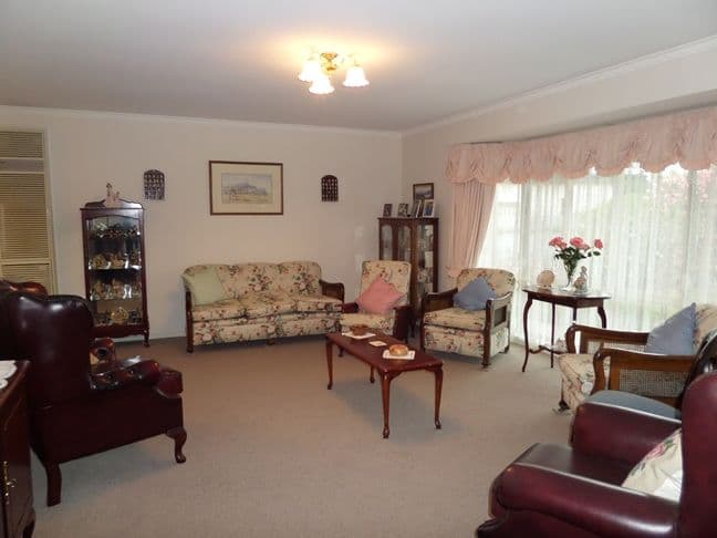 2 Thomas Court, HAMILTON VIC 3300, Hamilton - Thumbnail 4