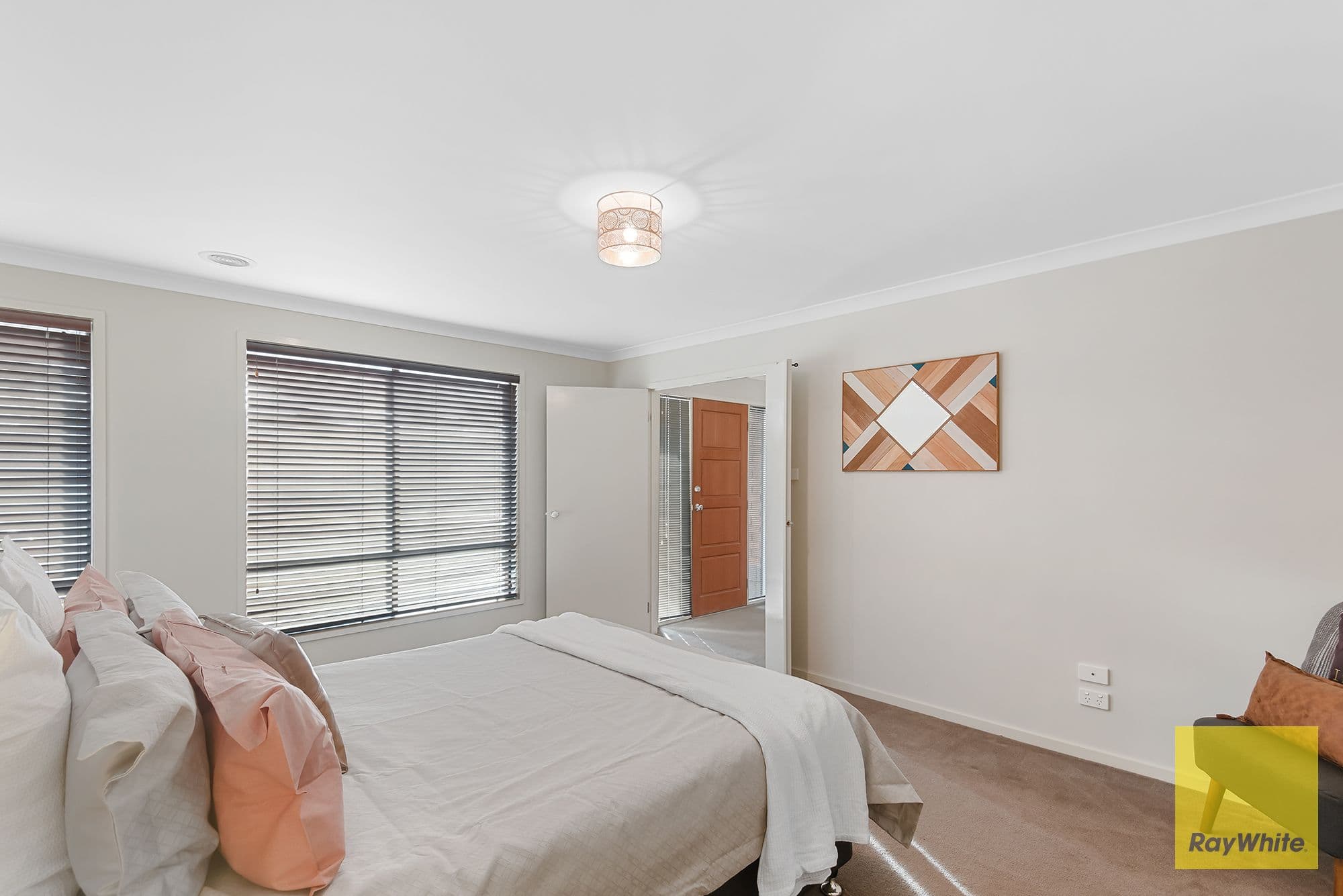 11 Barchester Avenue, Truganina VIC 3029, Truganina - Thumbnail 5