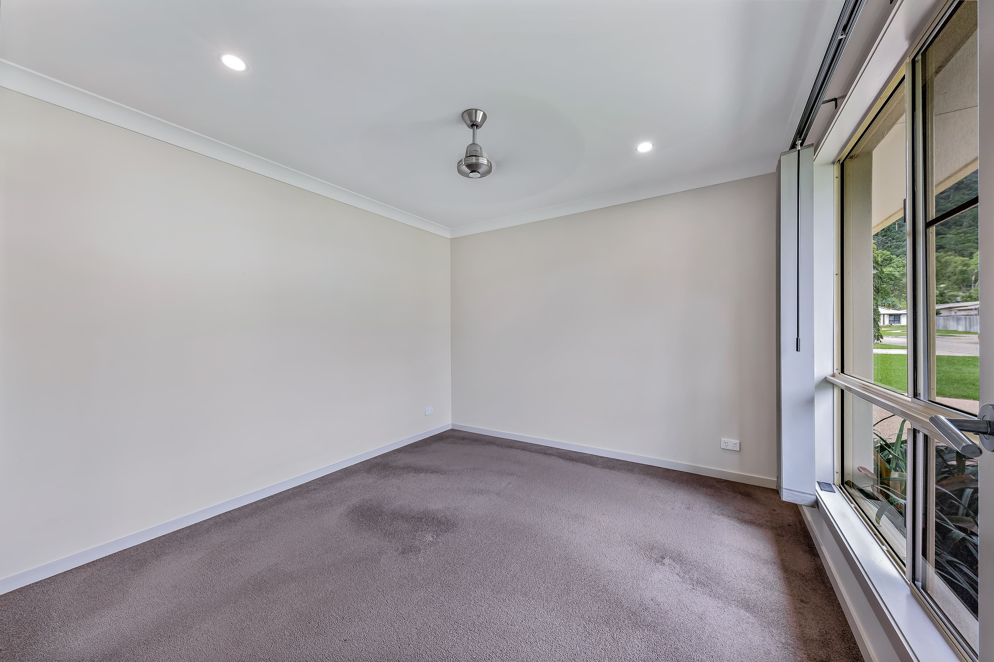 9 Endeavour Circuit, Cannonvale QLD 4802, Cannonvale - Thumbnail 6