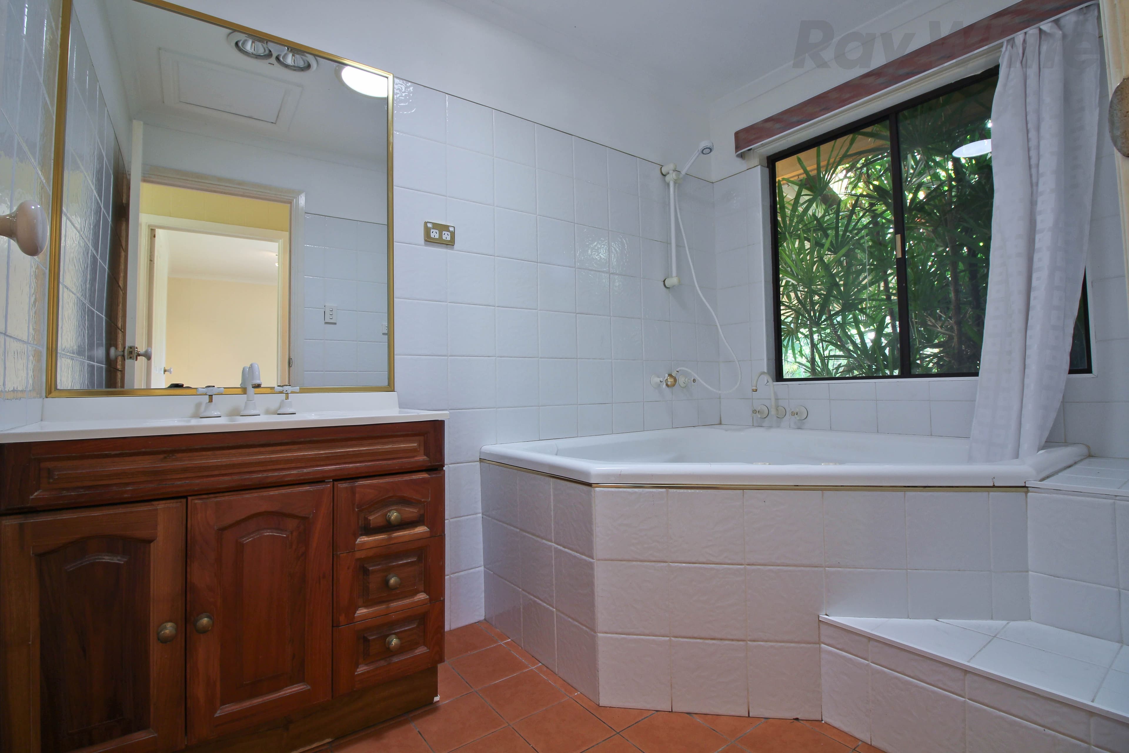 8 Clarence Street, Waterford West QLD 4133, Waterford West - Thumbnail 8