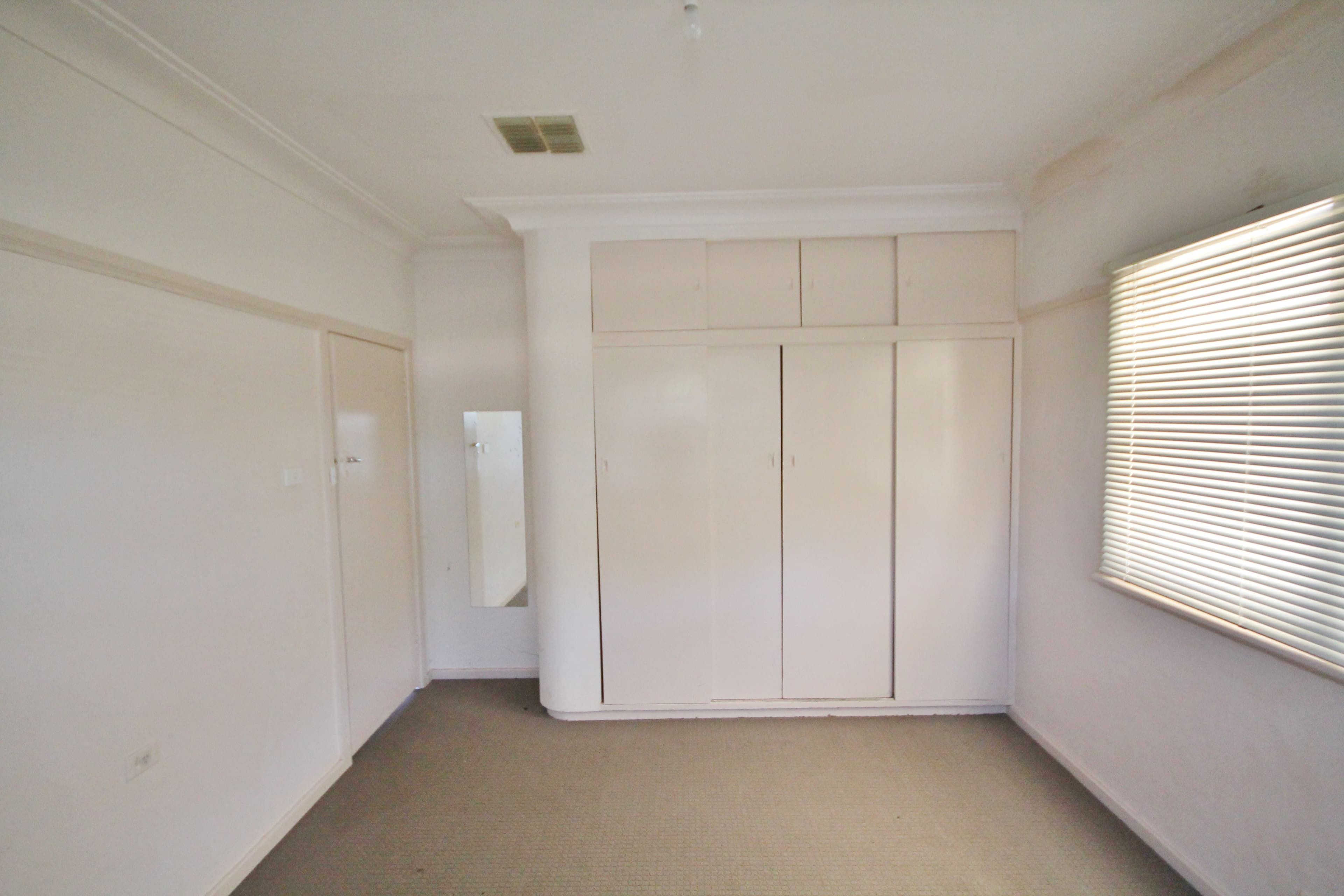 45 William Street, Young - Thumbnail 6