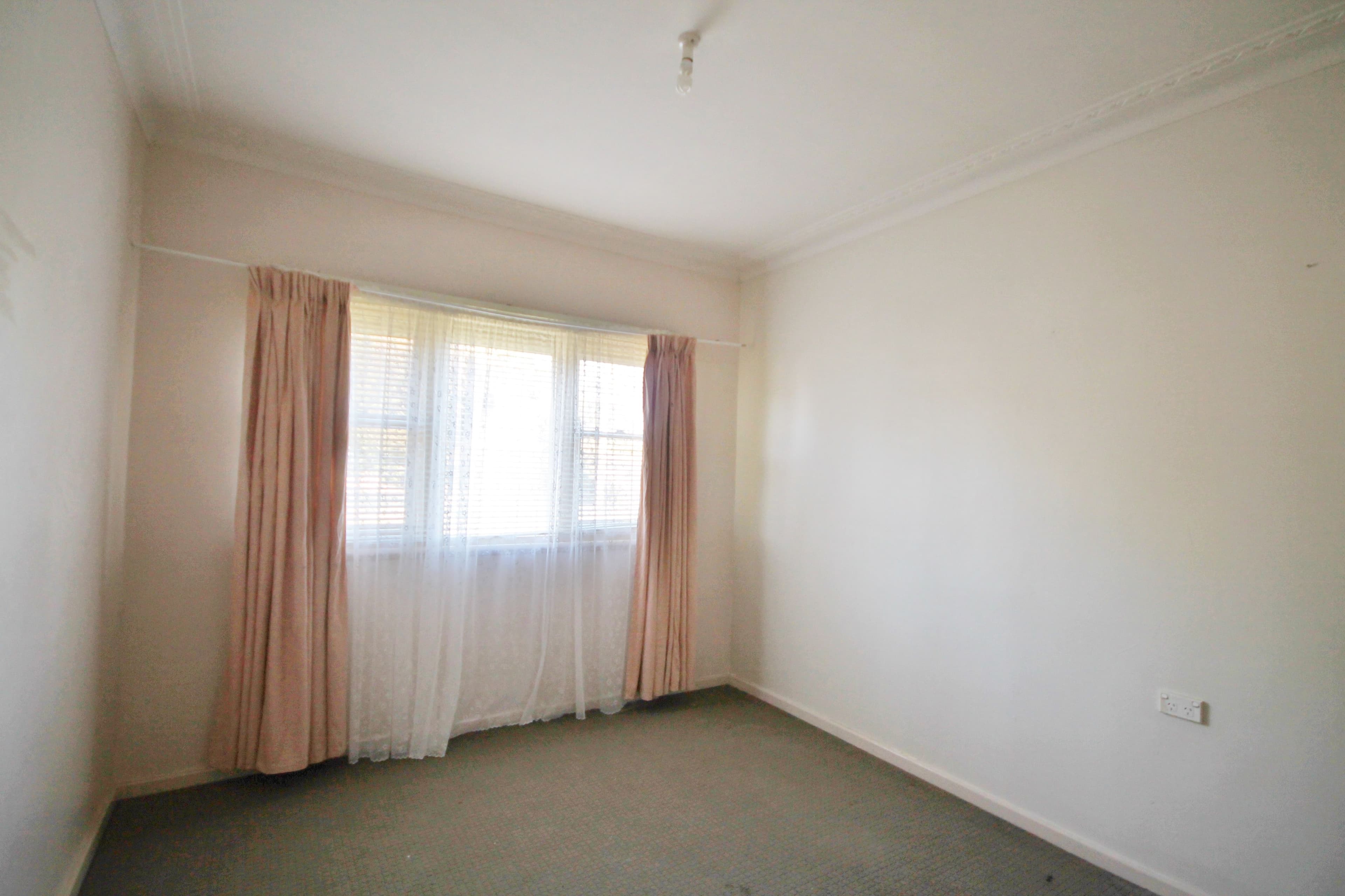 45 William Street, Young - Thumbnail 8