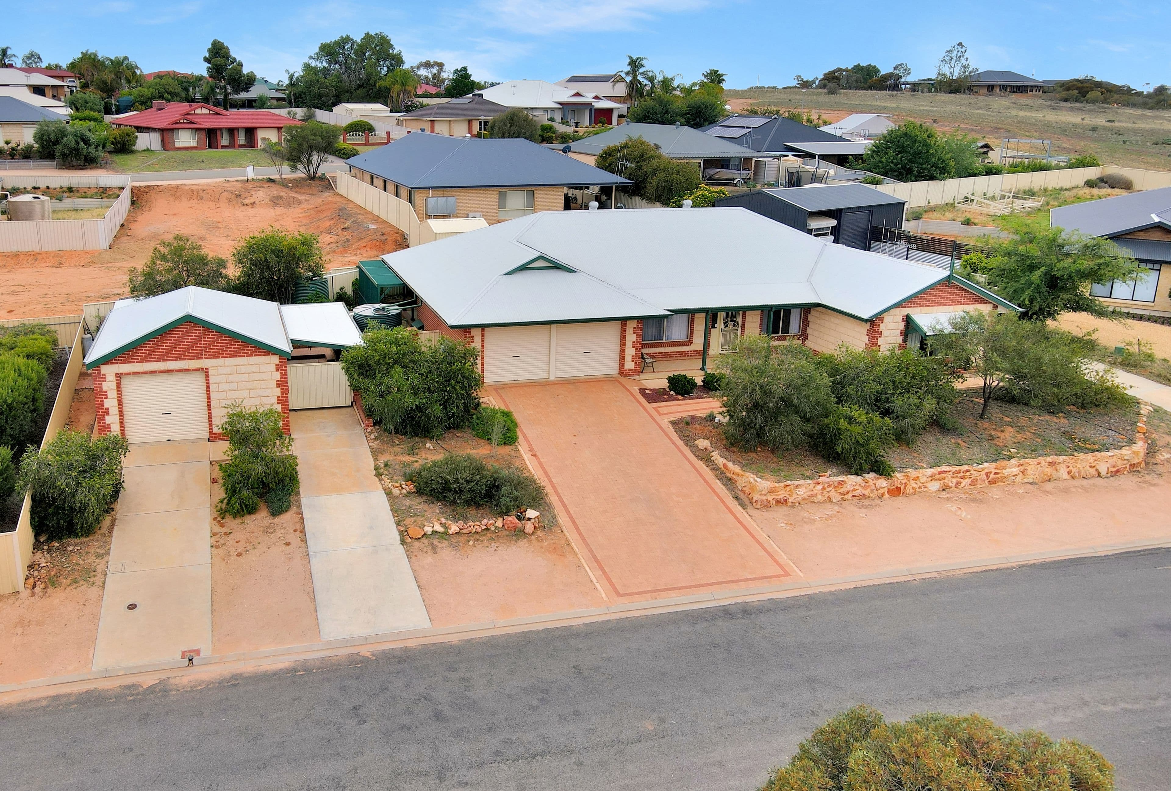 2 Eckermann Close, Paringa SA 5340, Paringa - Image 1
