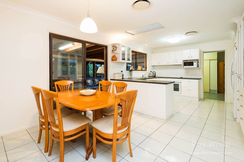 7 Boorala Crescent, EIGHT MILE PLAINS QLD 4113, Eight Mile Plains - Thumbnail 5