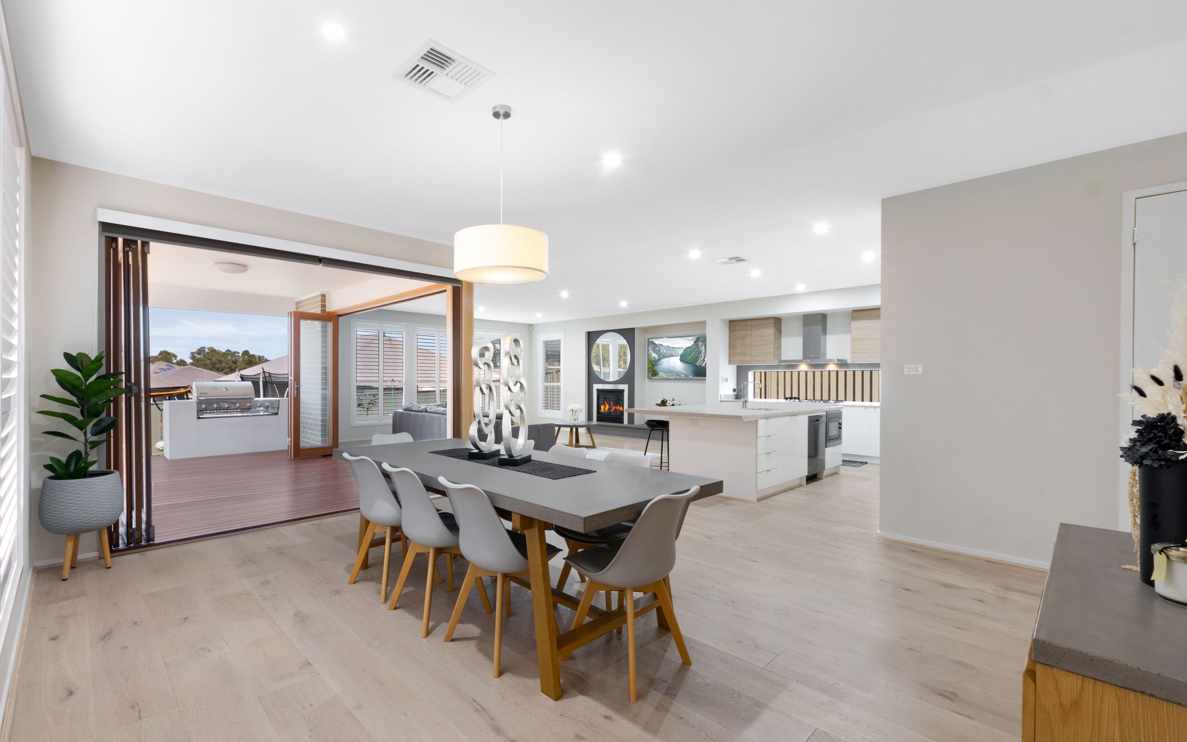 5 Caesar Place, Harrington Park NSW 2567, Harrington Park - Thumbnail 4