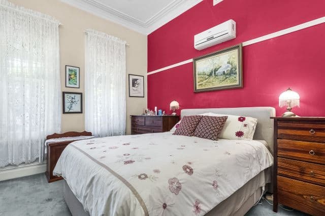 82 Roseberry Avenue, Preston VIC 3072, Preston - Thumbnail 2