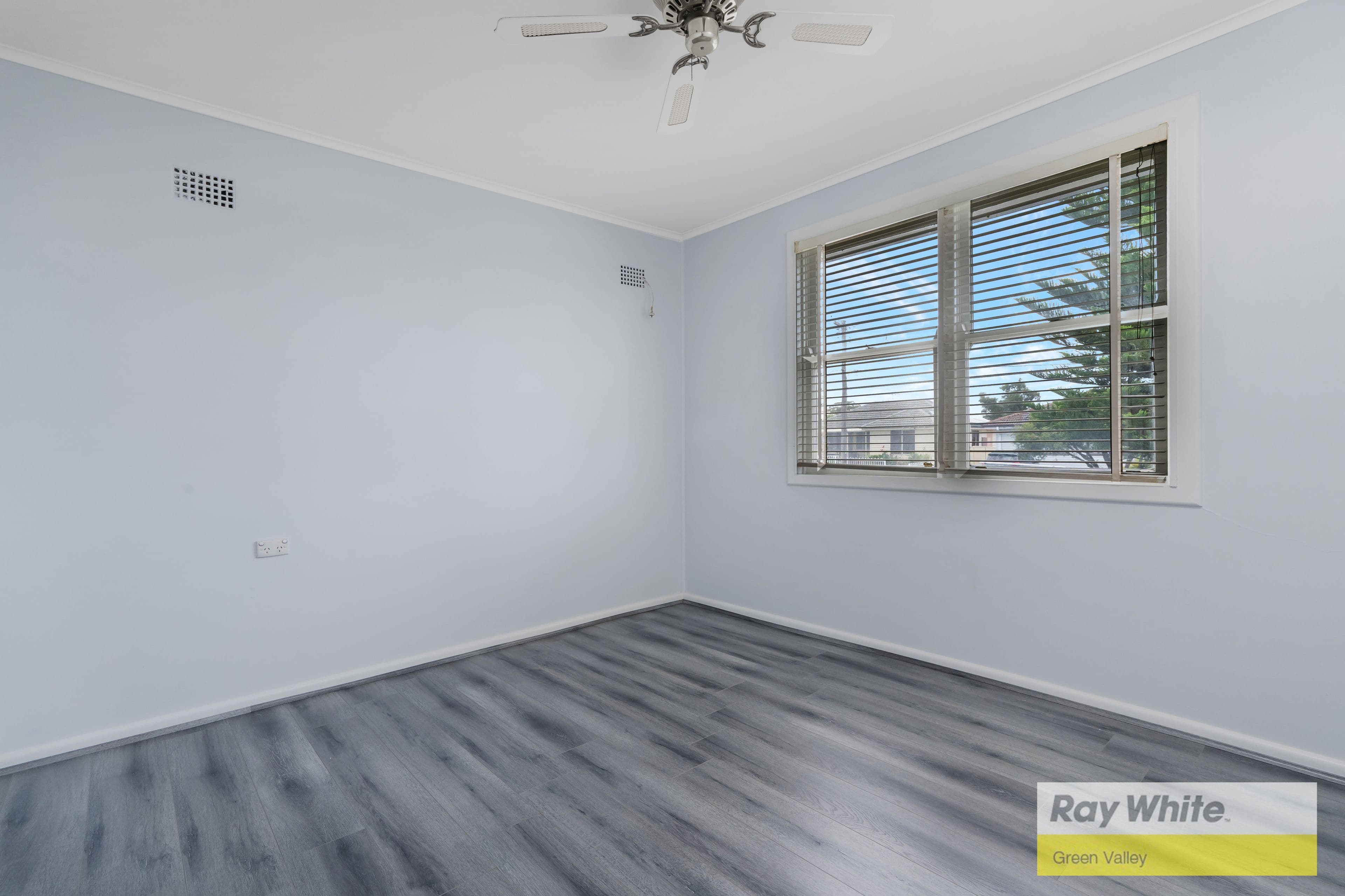 6 Ida Avenue, Lurnea NSW 2170, Lurnea - Thumbnail 7