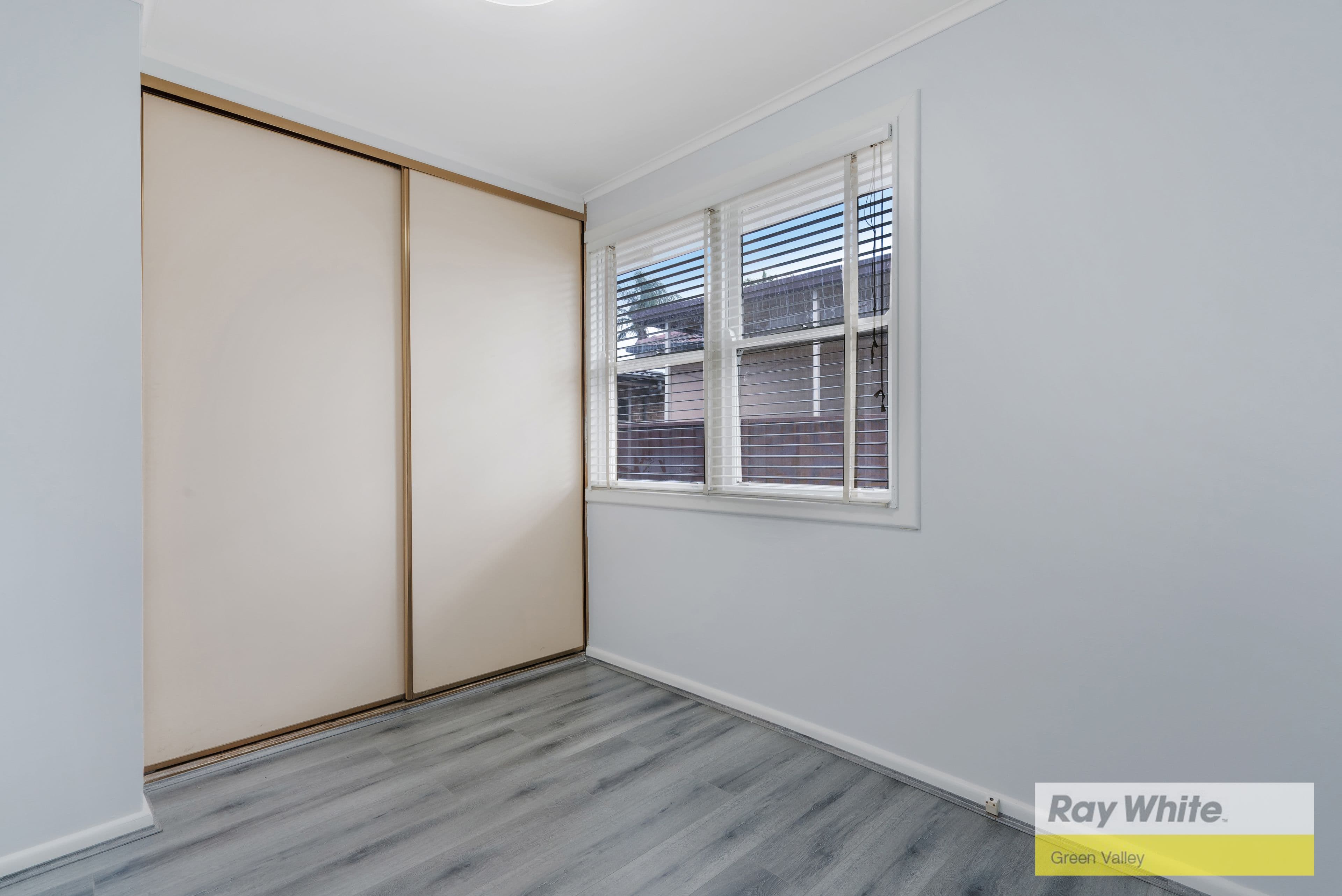 6 Ida Avenue, Lurnea NSW 2170, Lurnea - Thumbnail 8