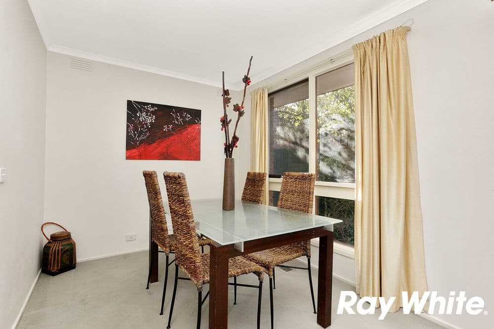 5 Exeter Court, Wheelers Hill VIC 3150, Wheelers Hill - Thumbnail 3