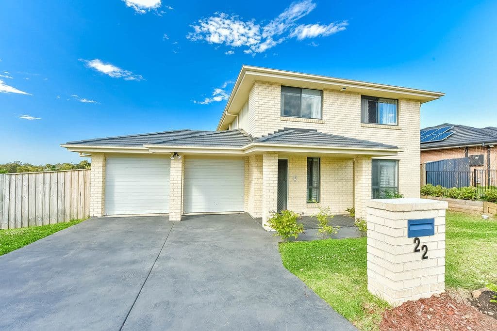 22 Gawler Avenue, Minto - Image 1