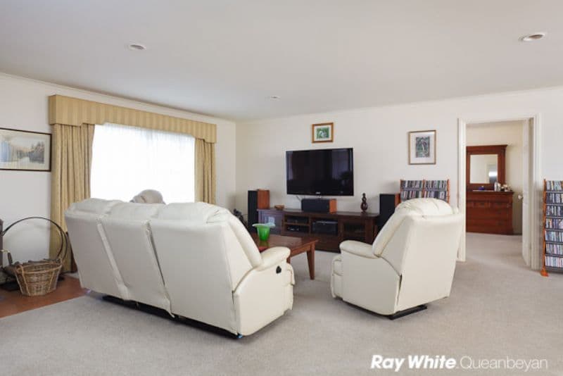 15 Pine Place, QUEANBEYAN NSW 2620, Queanbeyan - Thumbnail 3