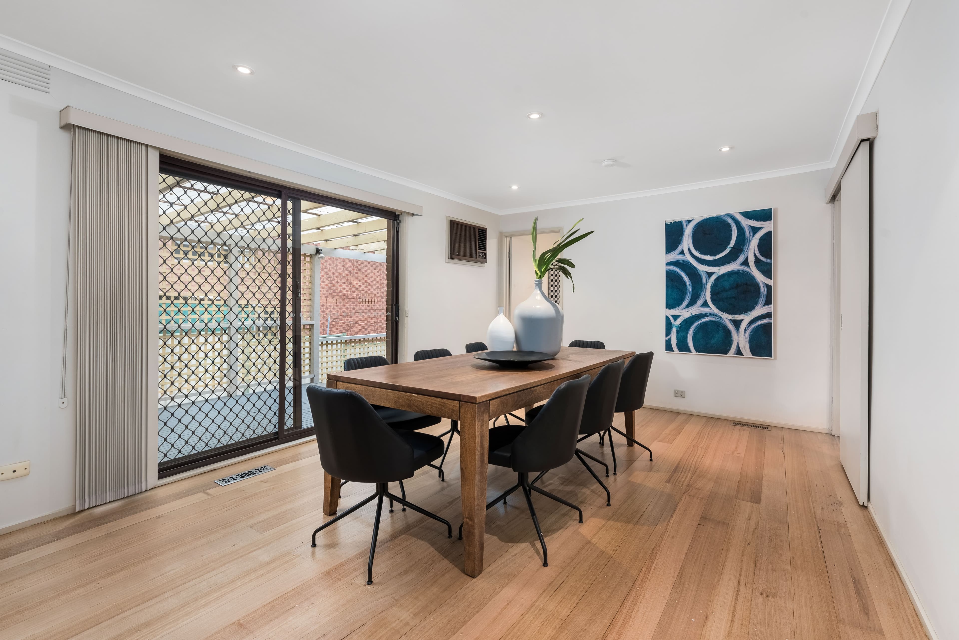 24 Medora Avenue, Bundoora VIC 3083, Bundoora - Thumbnail 5