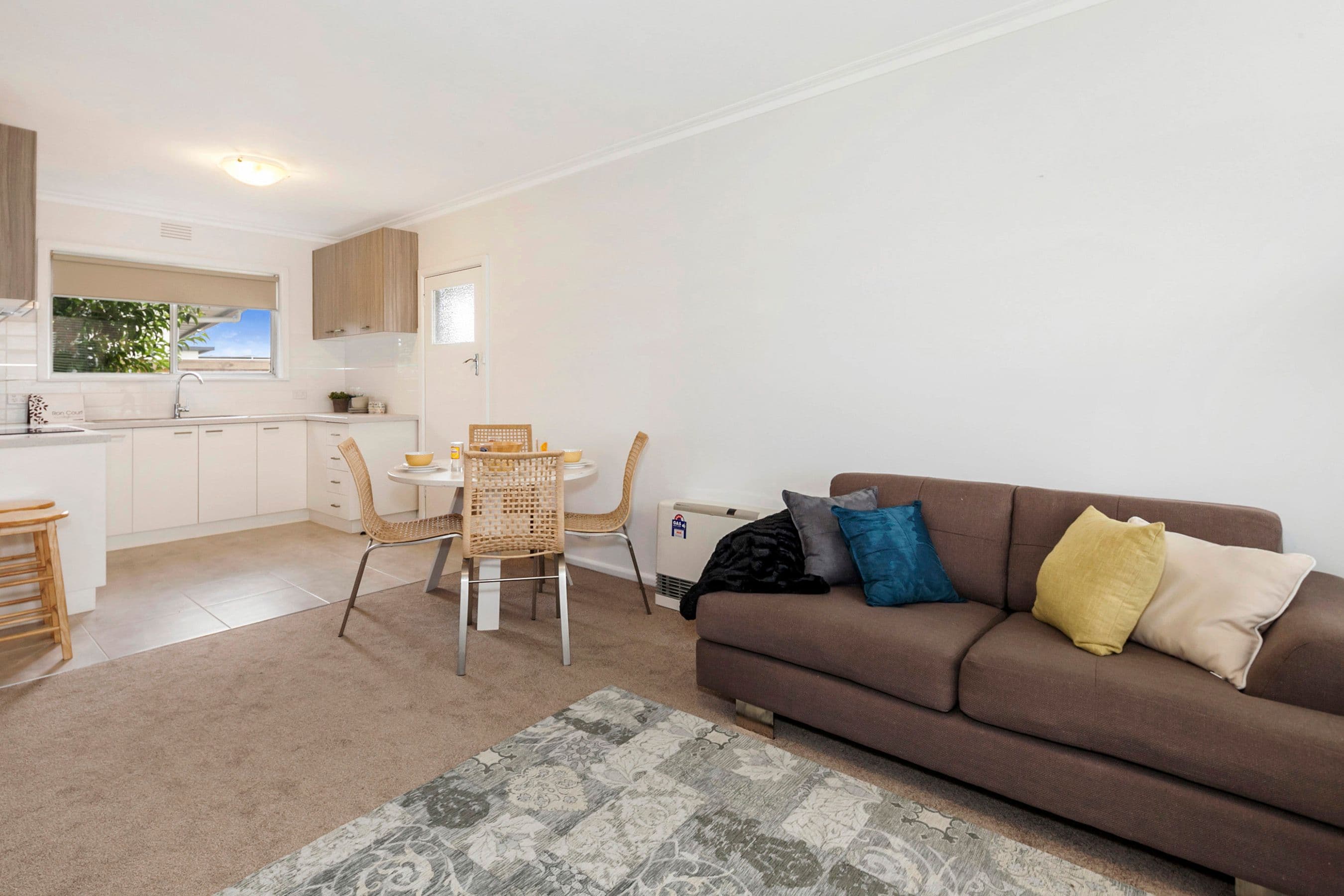 1110 Gregory Street, Lake Wendouree VIC 3350, Lake Wendouree - Thumbnail 4