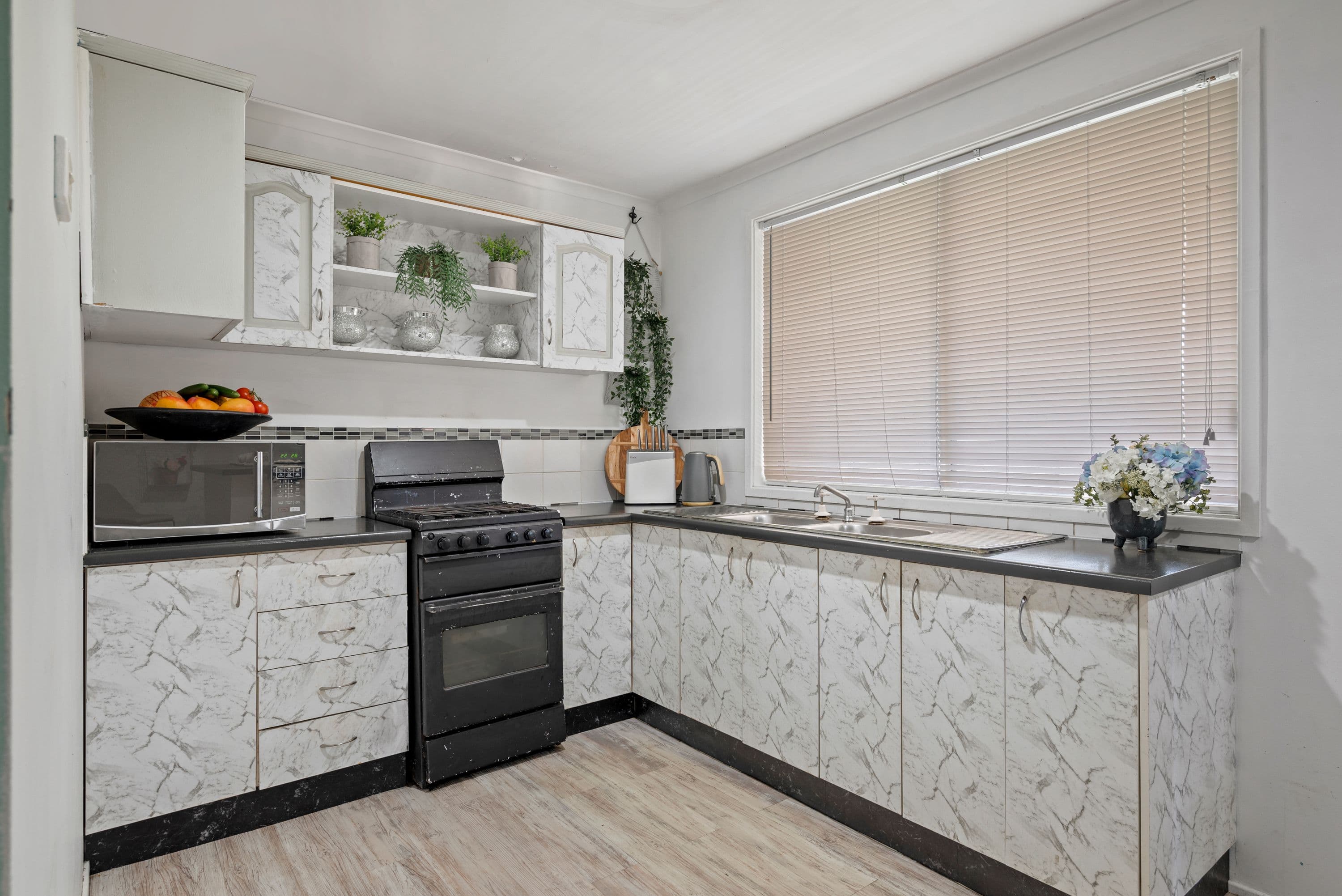 10 Ferrari Place, Ingleburn NSW 2565, Ingleburn - Thumbnail 4