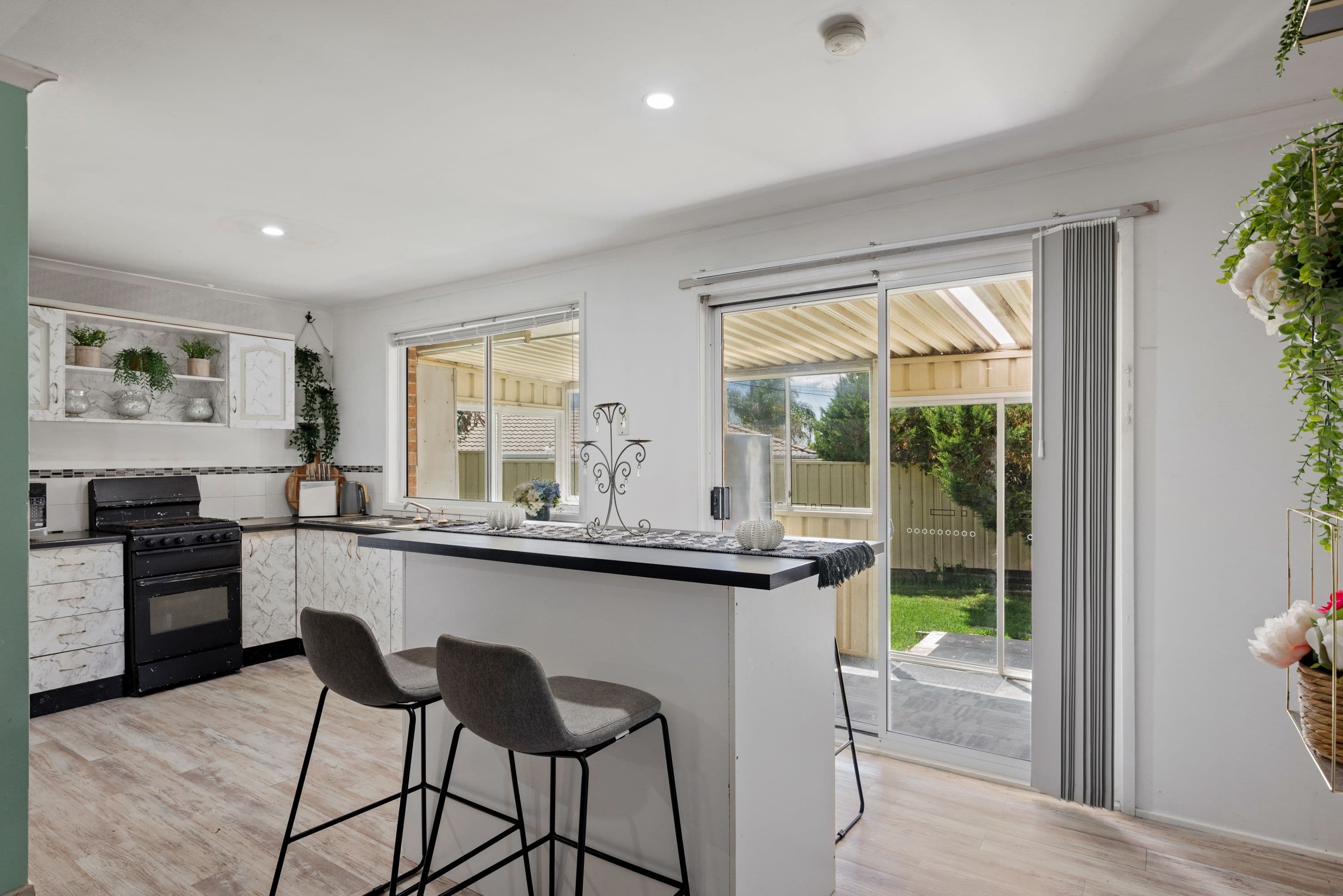 10 Ferrari Place, Ingleburn NSW 2565, Ingleburn - Thumbnail 5