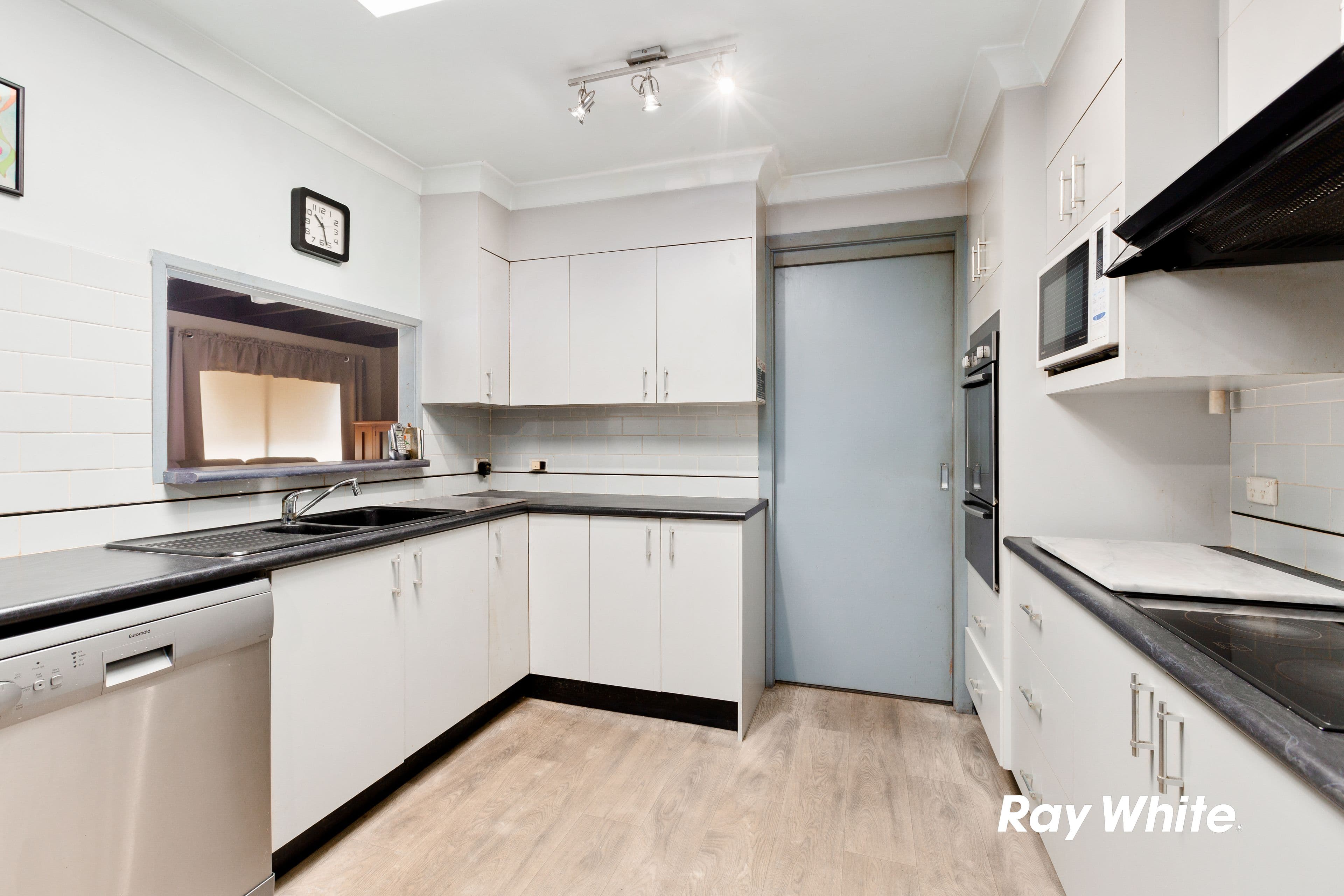 3 Pendant Avenue, Blacktown NSW 2148, Blacktown - Thumbnail 2
