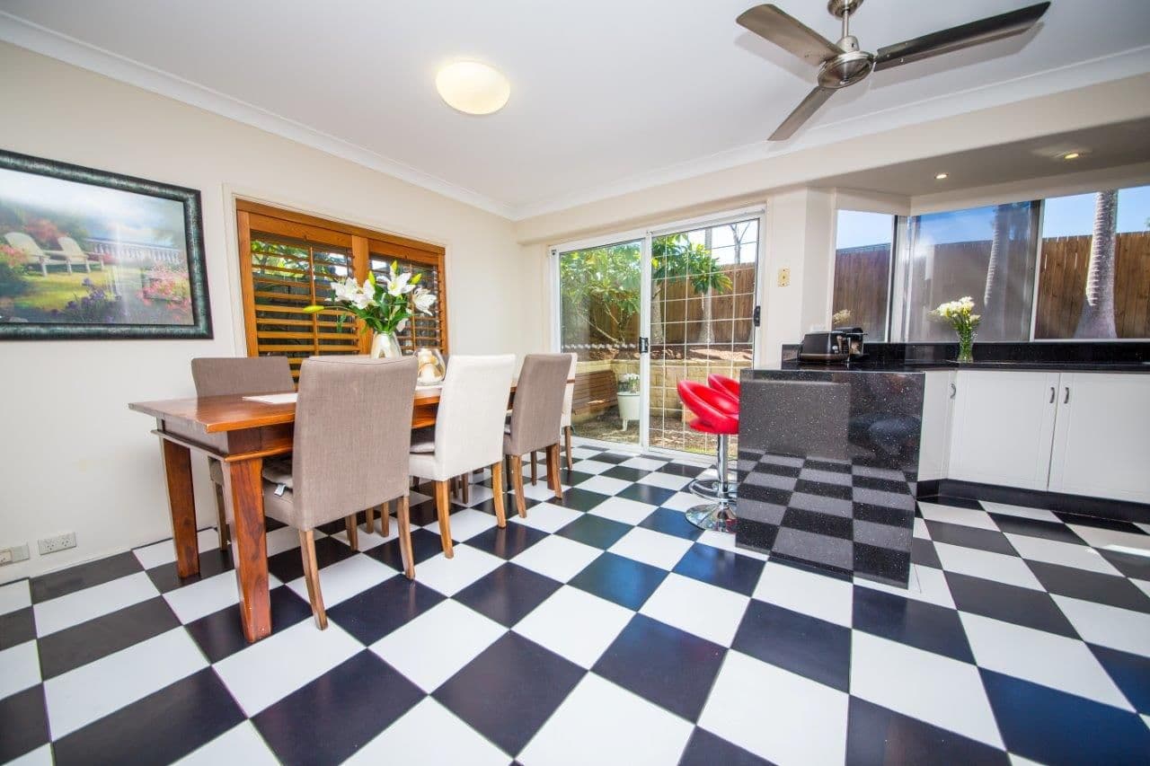 12 Carnoustie Court, ROBINA QLD 4226, Robina - Thumbnail 7