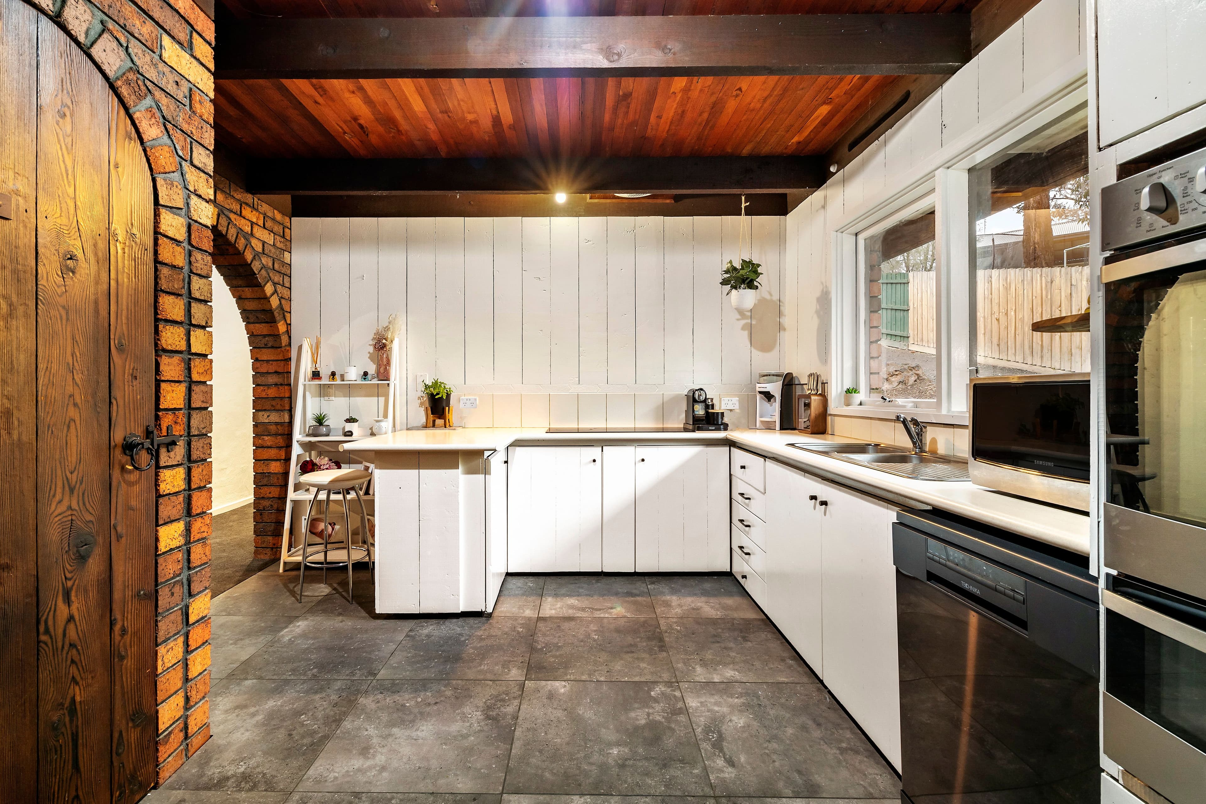 19-21 Acacia Road, Hurstbridge VIC 3099, Hurstbridge - Thumbnail 5