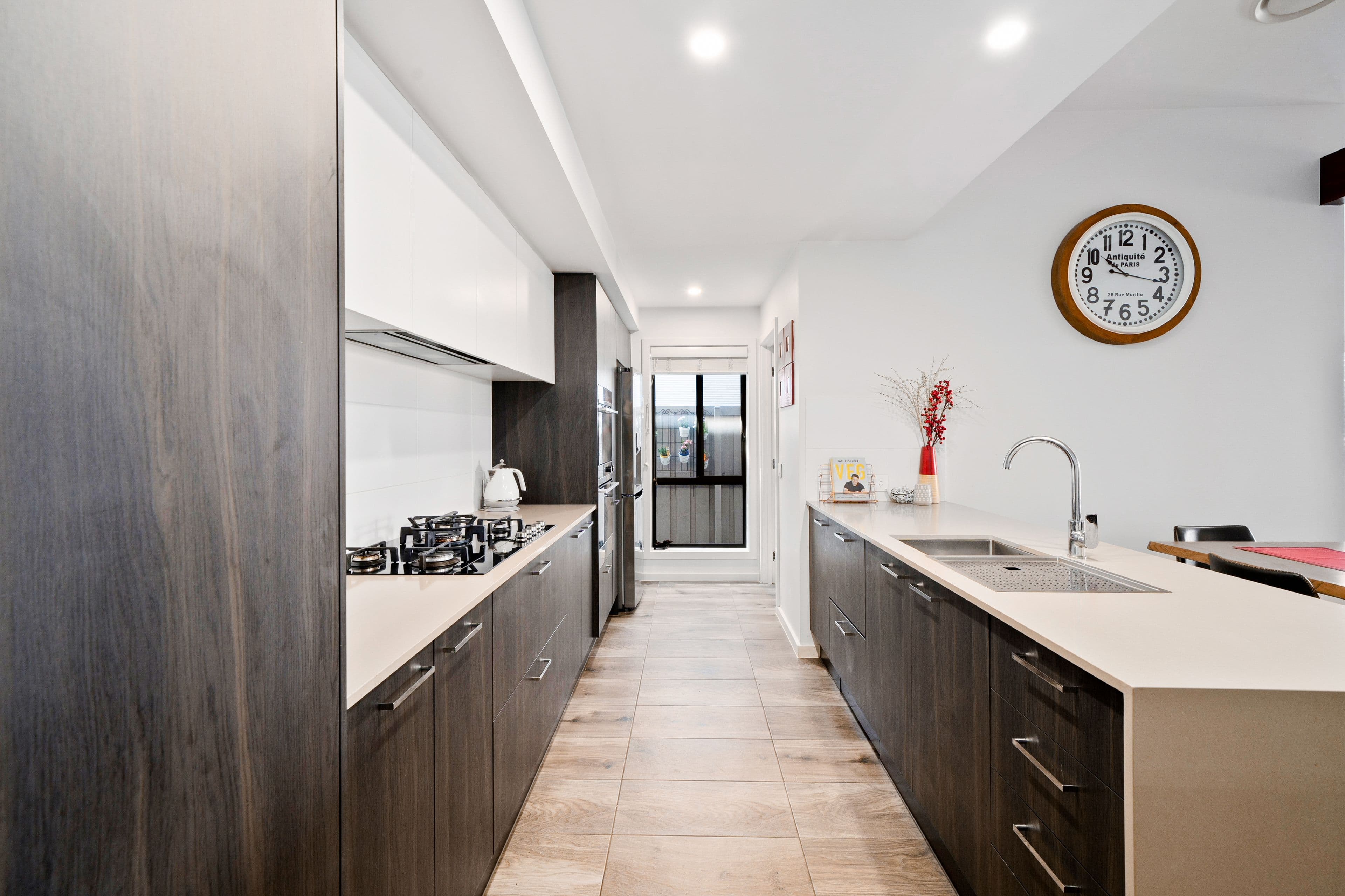 56 Bluestone Avenue, GLEDSWOOD HILLS NSW 2557, Gledswood Hills - Thumbnail 6