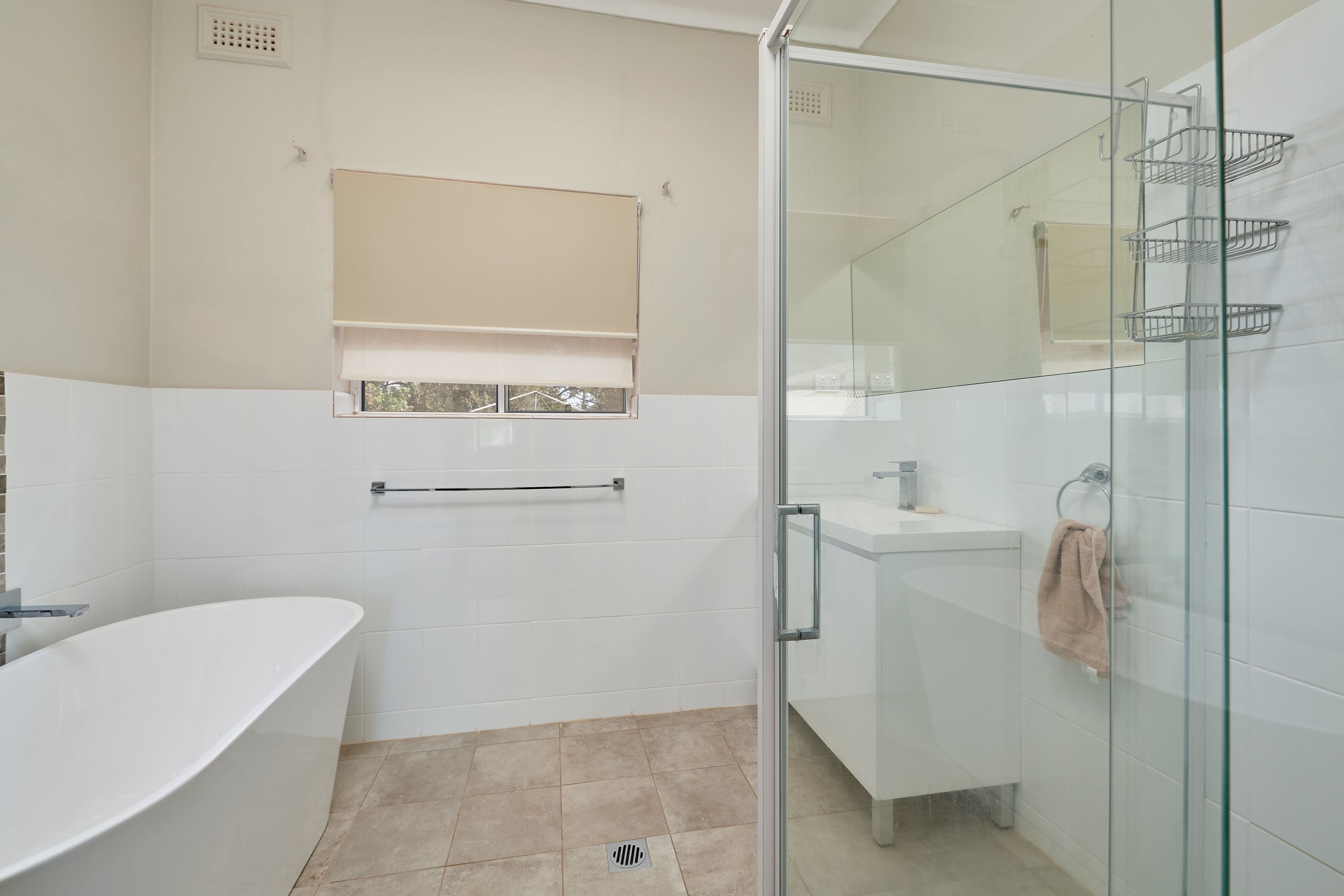 83 Waterview Street, Ganmain NSW 2702, Ganmain - Thumbnail 3