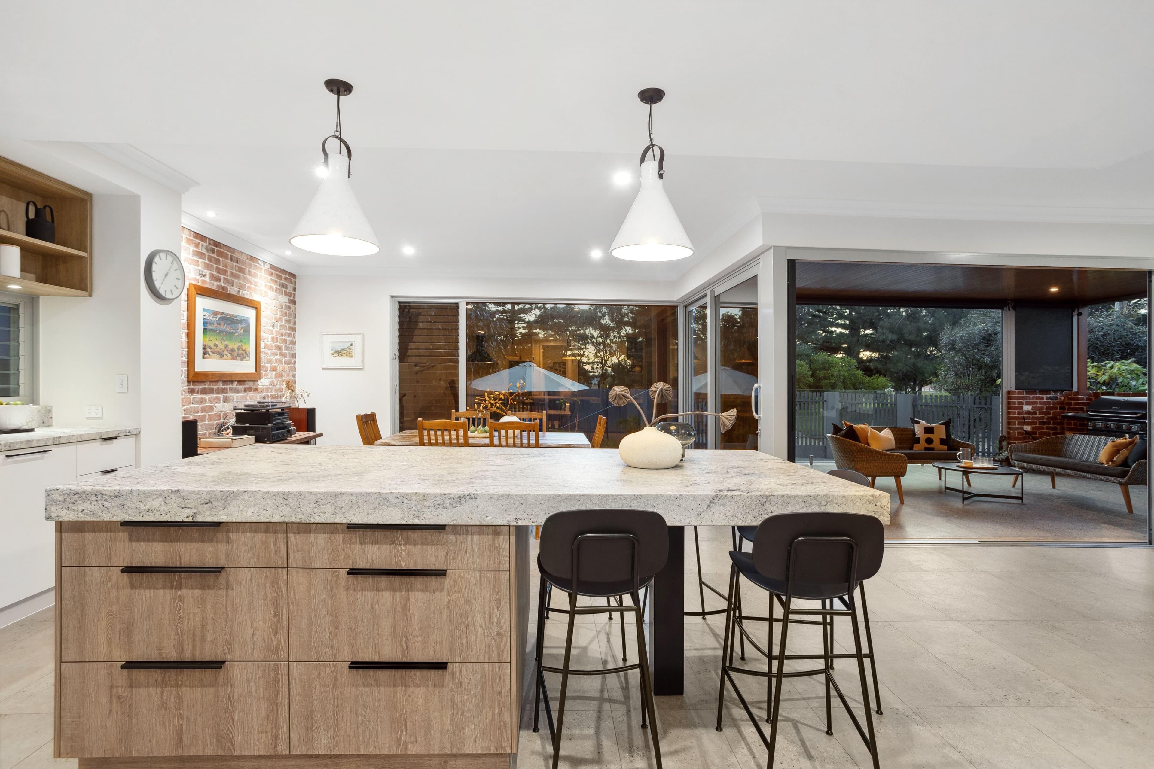 2A Hood Terrace, Sorrento WA 6020, Sorrento - Thumbnail 8