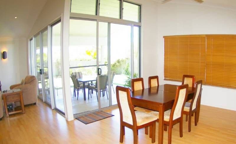 8 Lazzarini Place, Deception Bay QLD 4508, Deception Bay - Thumbnail 3