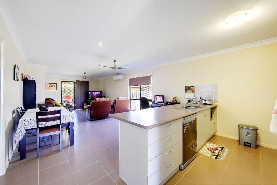 9 Burnham Street, KIRWAN QLD 4817, Kirwan - Thumbnail 2