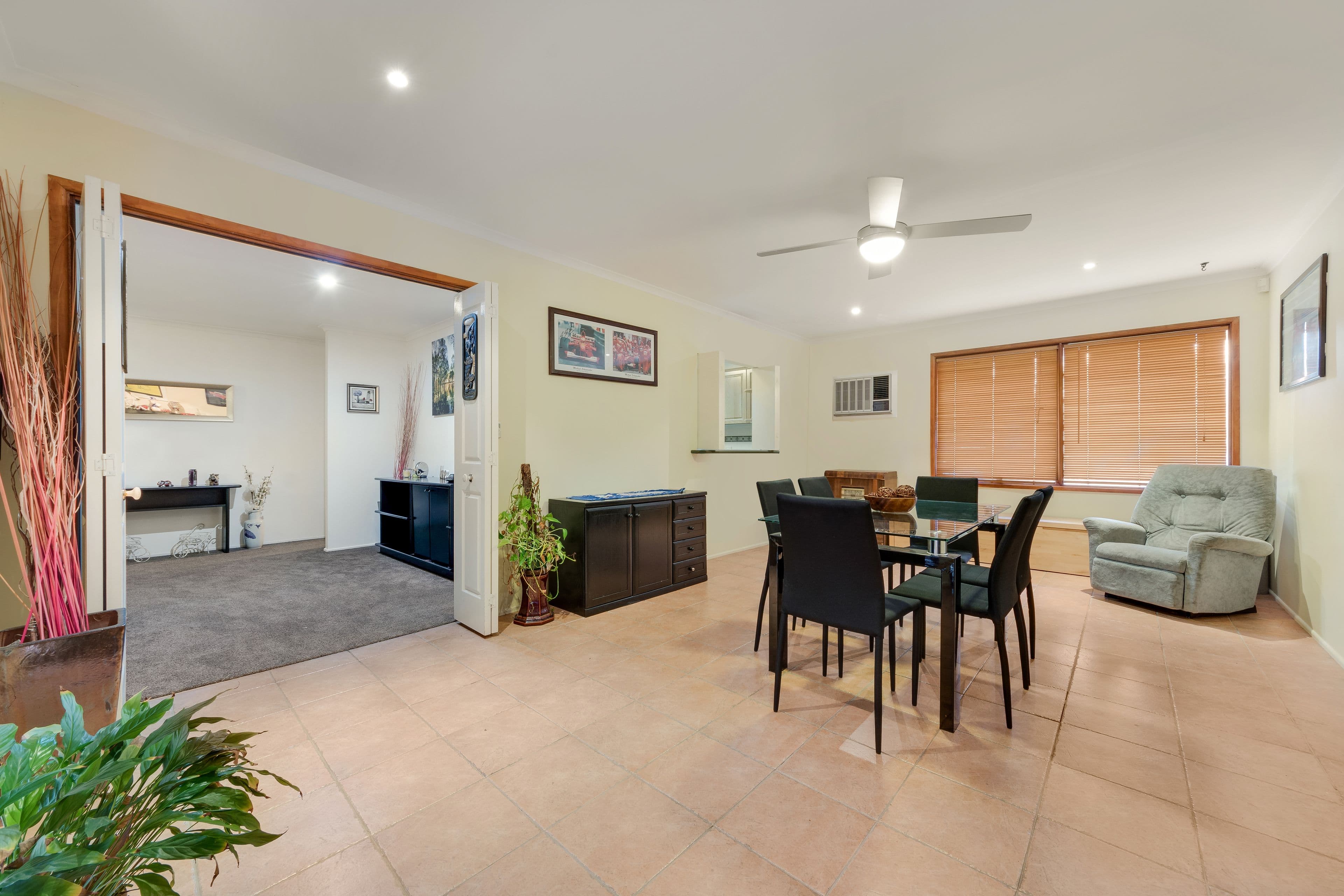 4 Wegg Place, Ambarvale - Thumbnail 4