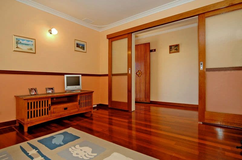 16 Churchill Drive, SWAN VIEW WA 6056, Swan View - Thumbnail 4