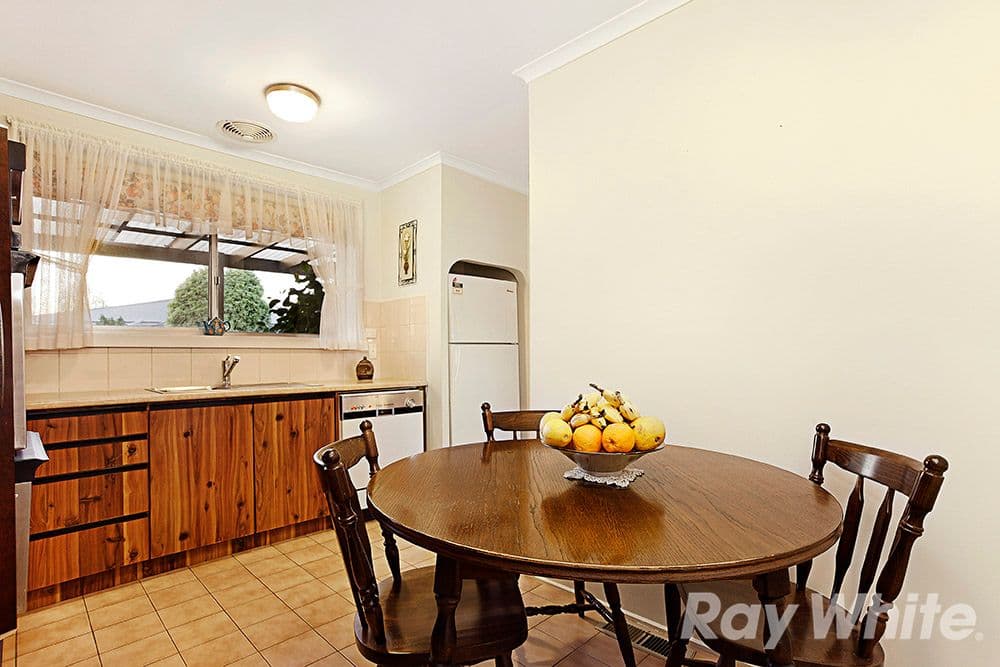 2 Cresta Court, Mulgrave VIC 3170, Mulgrave - Thumbnail 3