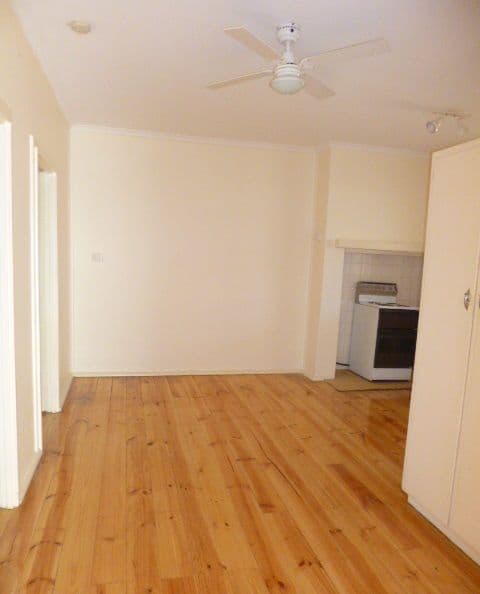 12 Aleppo Street, LOXTON SA 5333, Loxton - Thumbnail 4