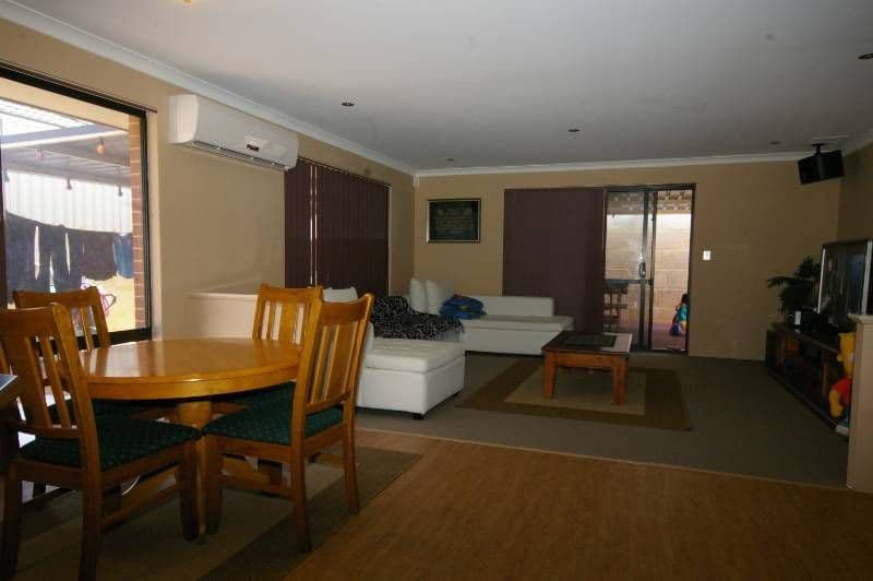 43 Rangeview Road, LANDSDALE WA 6065, Landsdale - Thumbnail 3