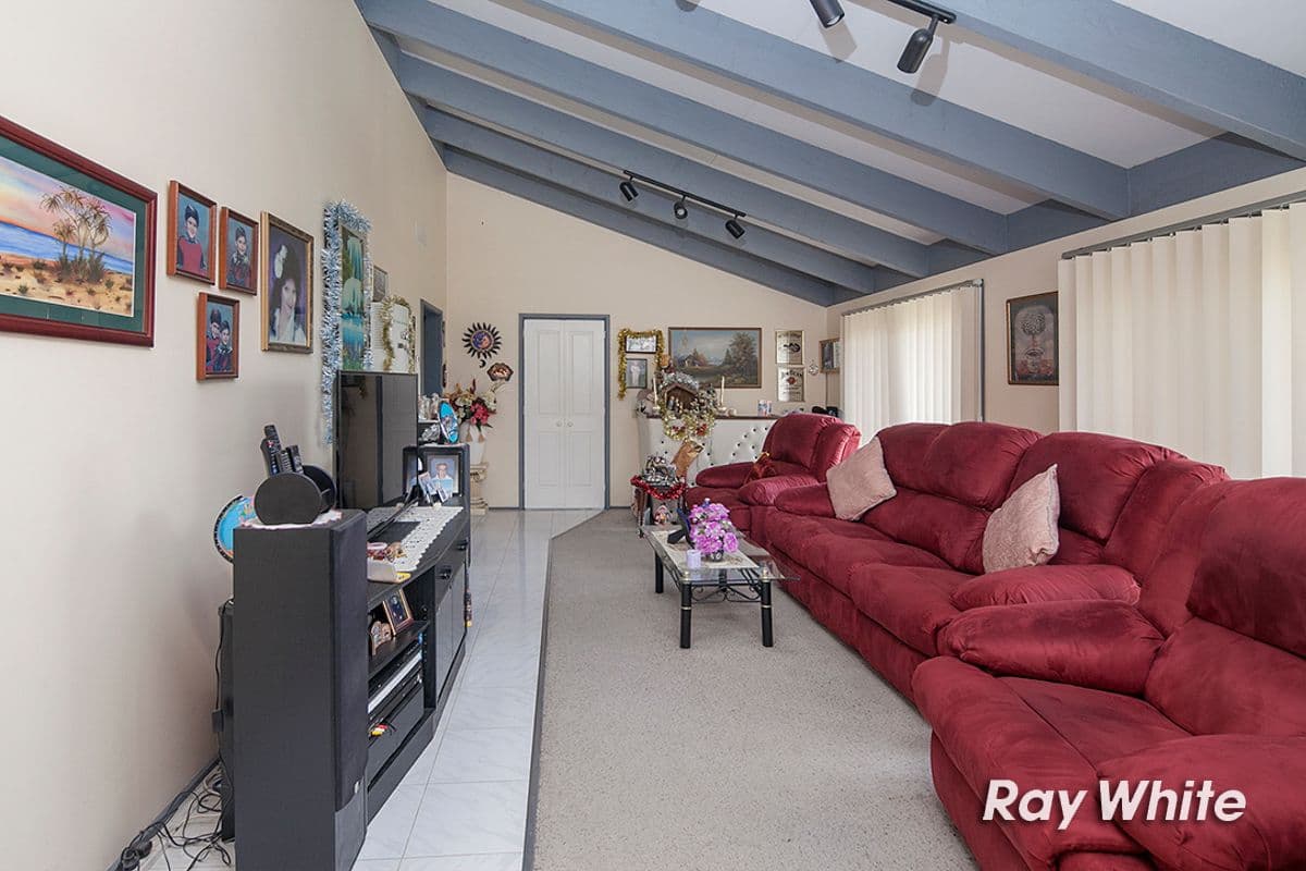 14 Kelly Drive, Langwarrin VIC 3910, Langwarrin - Thumbnail 3