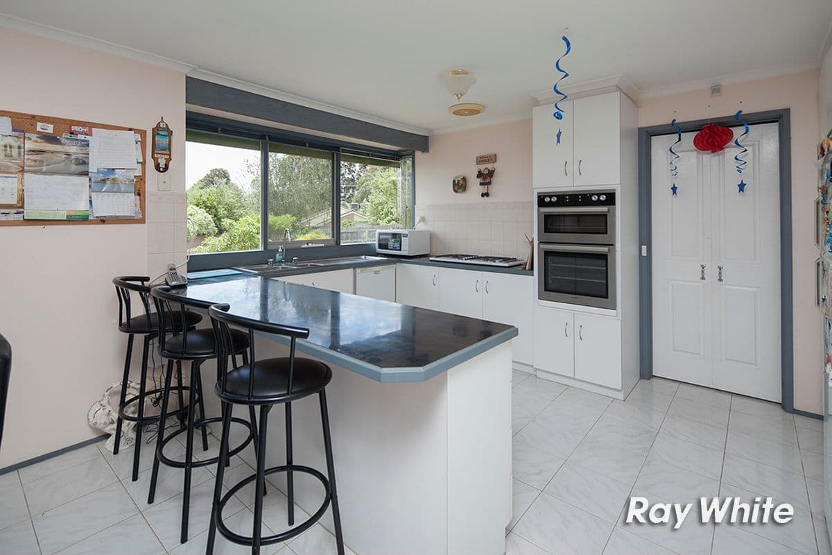 14 Kelly Drive, Langwarrin VIC 3910, Langwarrin - Thumbnail 6